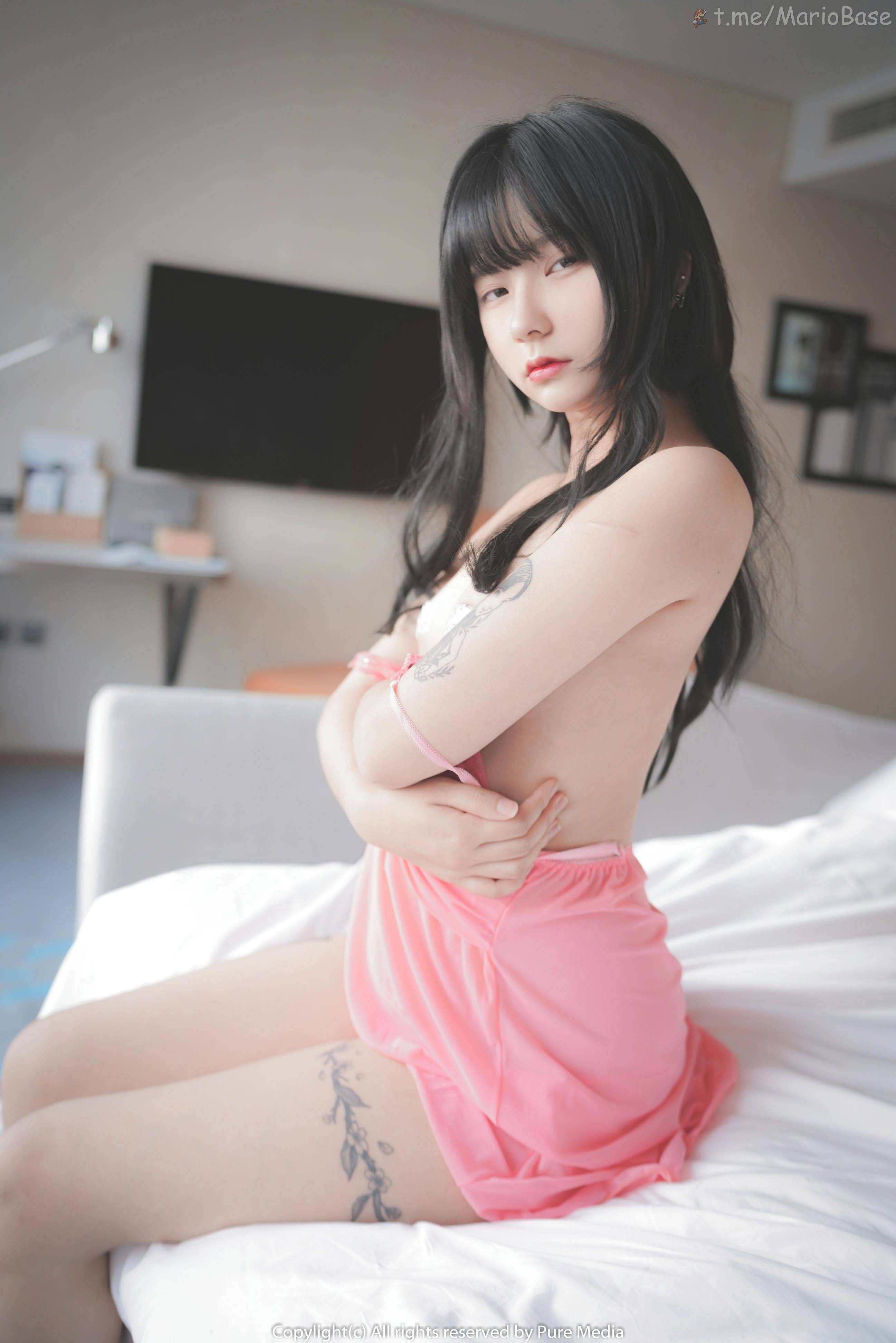 Hizzy PURE MEDIA Vol.56 74P เซ็ตภาพรอยสัก