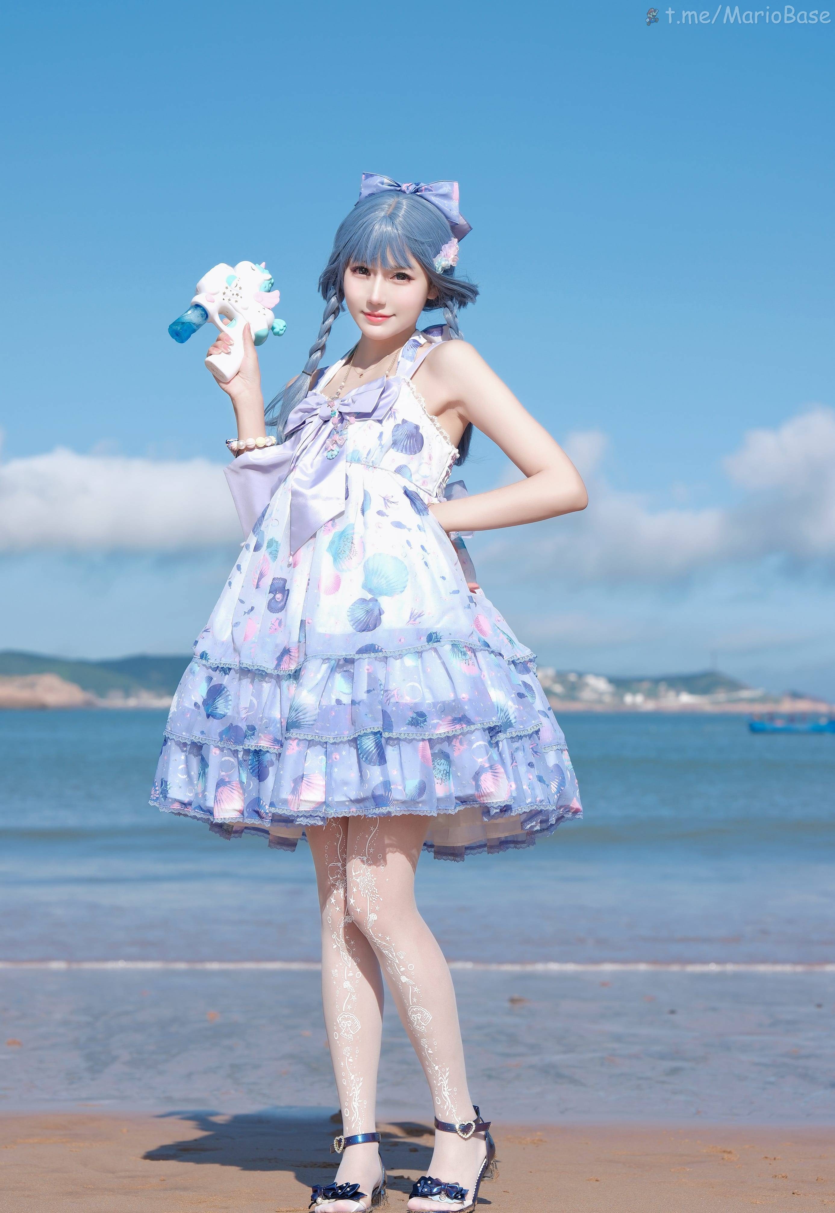 彩芸_Nebula - 渐变贝壳白紫 [15P]