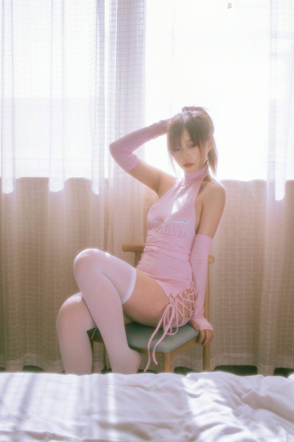 橙橙子 - 夏日午后 [40P]