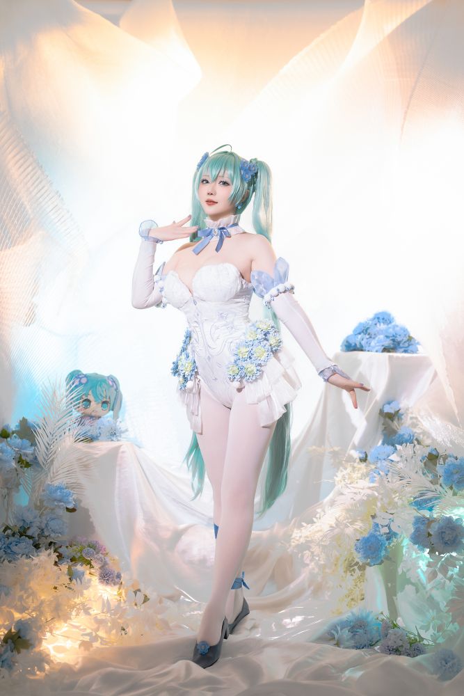 星之迟迟 - 2024年02月计划A 初音未来 粉蝶花精灵[54P1V-4.51GB]
