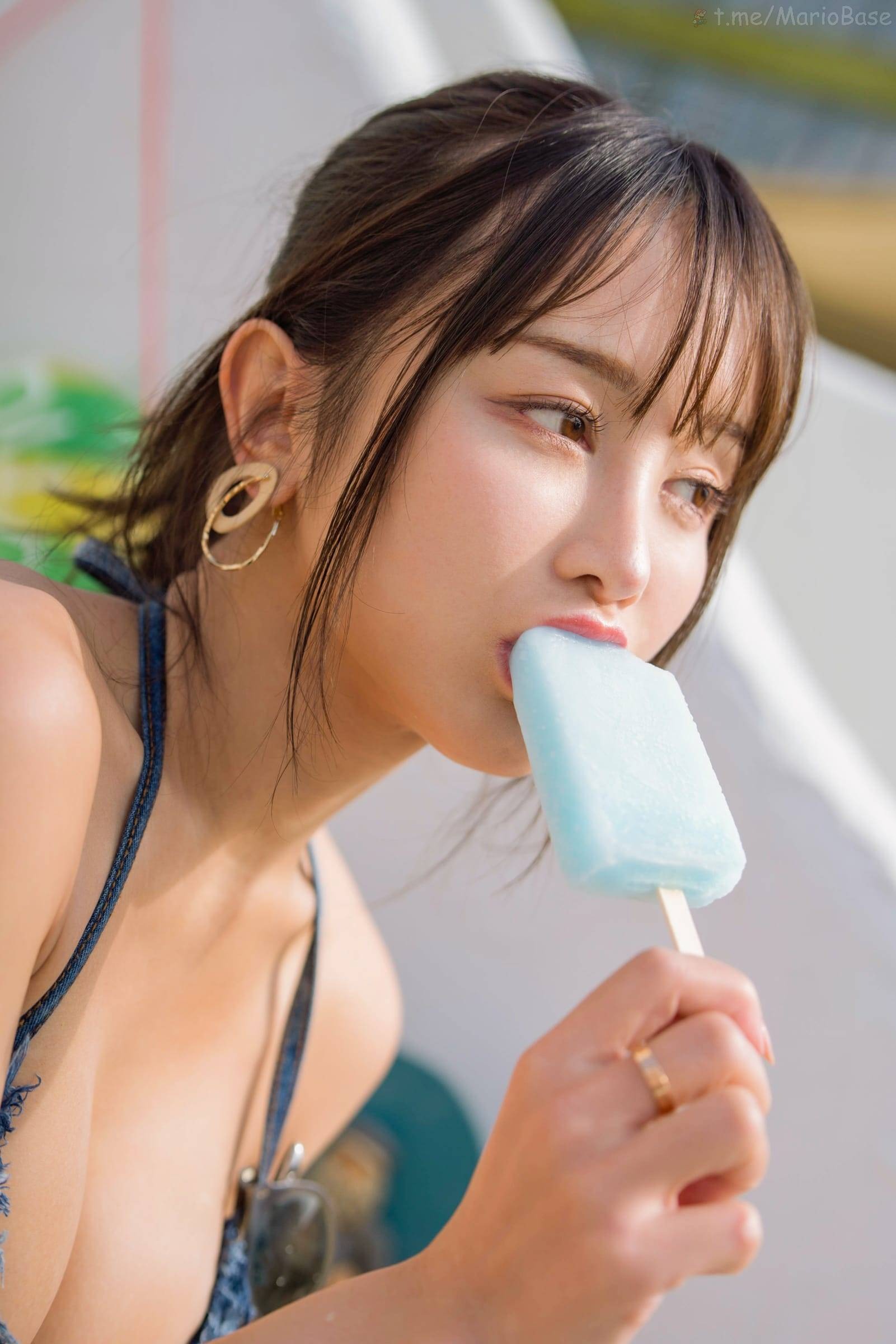 Ikumi iKkyu3 いくみ - [2023.08.01] Denim Bikini×Popsicle🍨🩷 [26P]