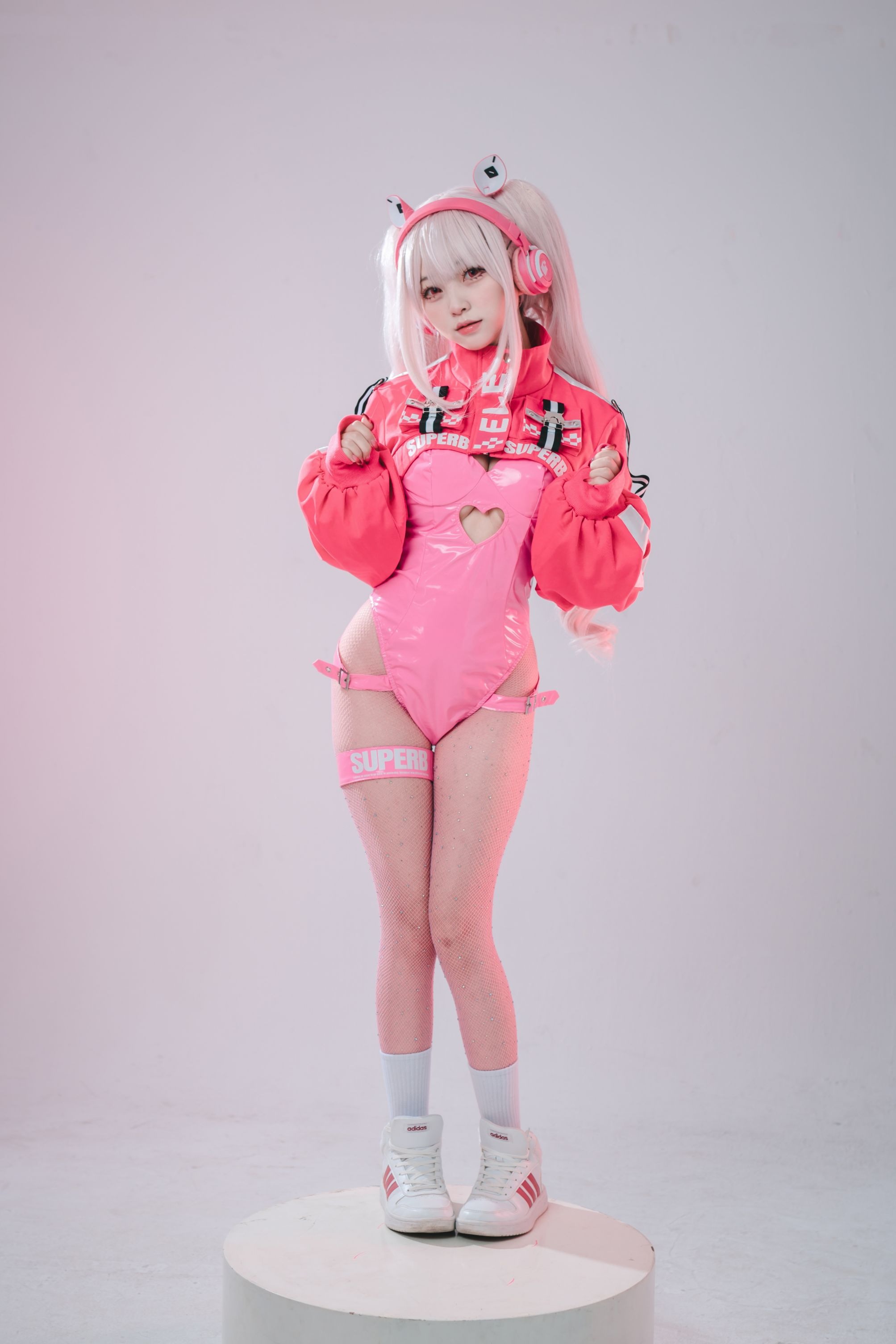 花铃 爱丽丝兔女郎 66P