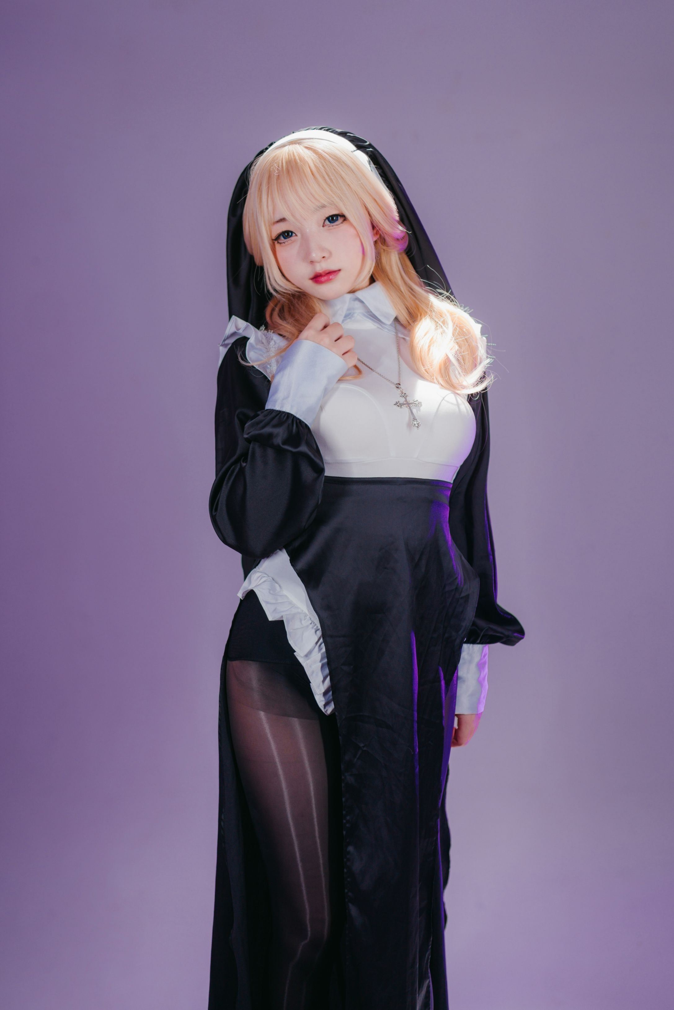 花铃 圣堂修女 151P