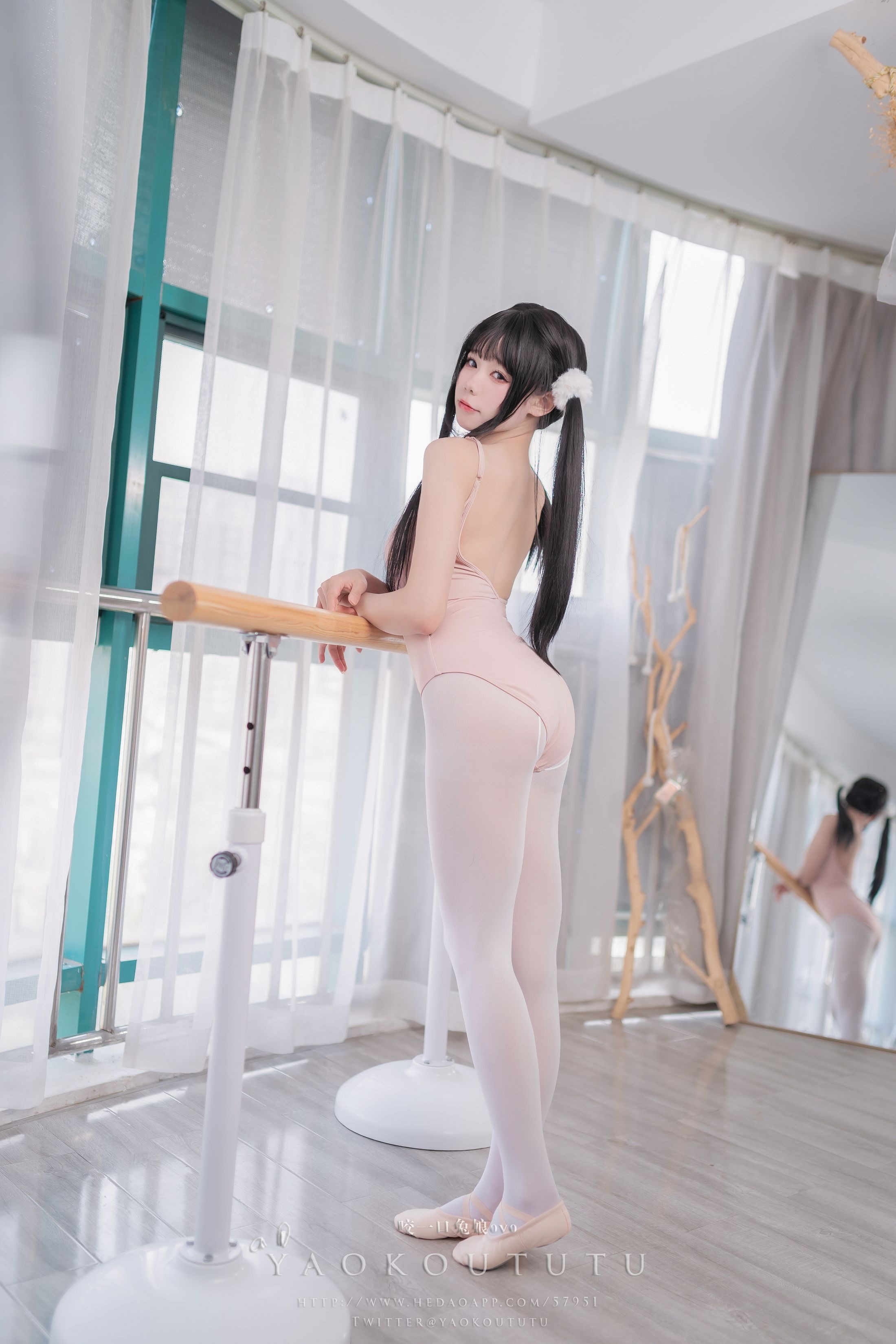 黏黏团子兔(咬一口兔娘) - 来不及的舞蹈课 86P