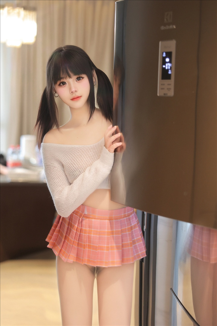 徐若兮 - 真空肉丝 [82P-560MB] 20240624k