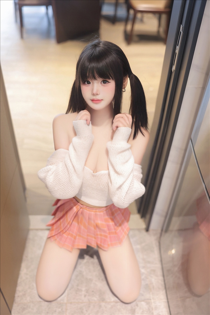 Tô Nhược Hy - Chân Không Nhục Ti [82P-560MB] 20240624k