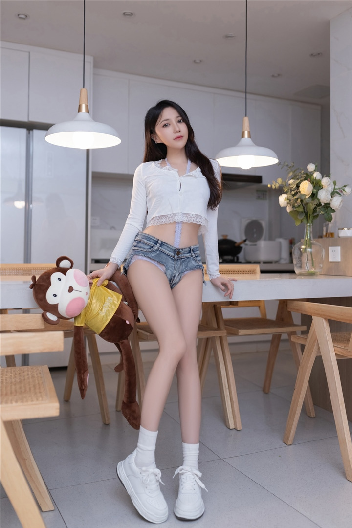 Caviar Fish - Banana Little Monkey [84P-980MB] 20240624o