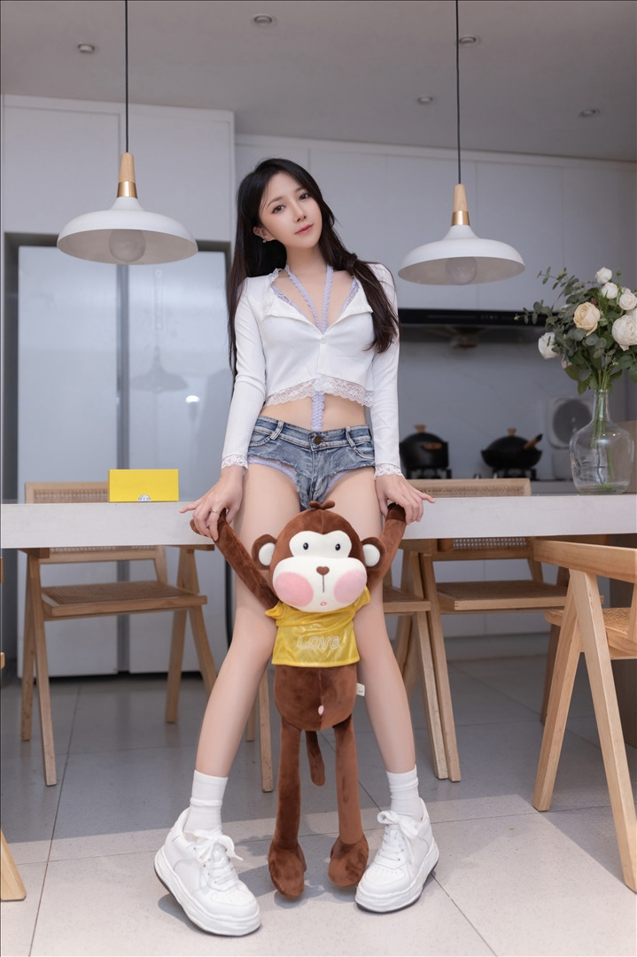 Caviar Fish - Banana Little Monkey [84P-980MB] 20240624o