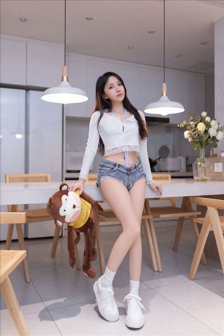 Caviar Fish - Banana Little Monkey [84P-980MB] 20240624o
