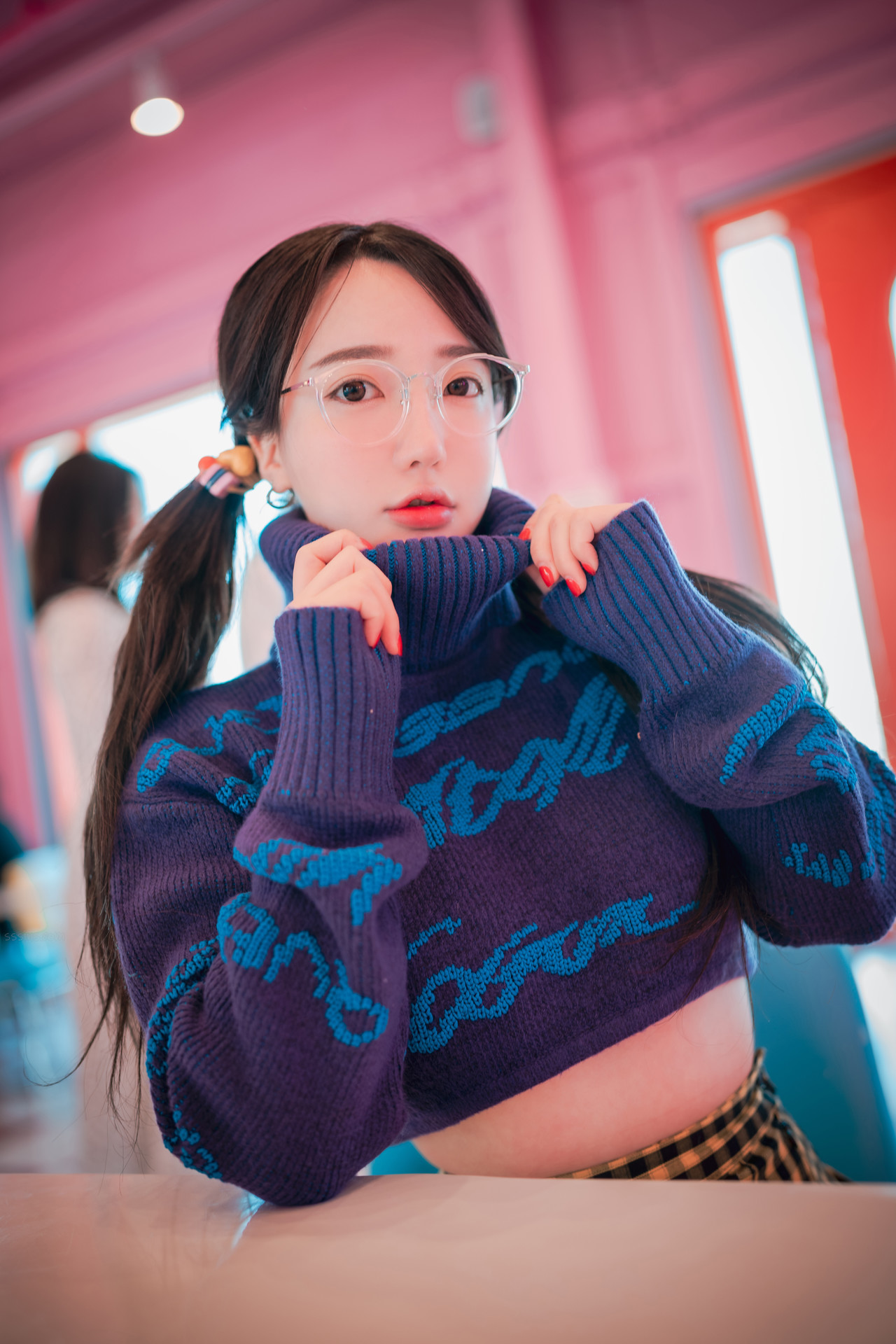 Son Yeeun 손예은, [DJAWA] Early Spring Walk in March Vol.2 (+S.Ver) Set.02