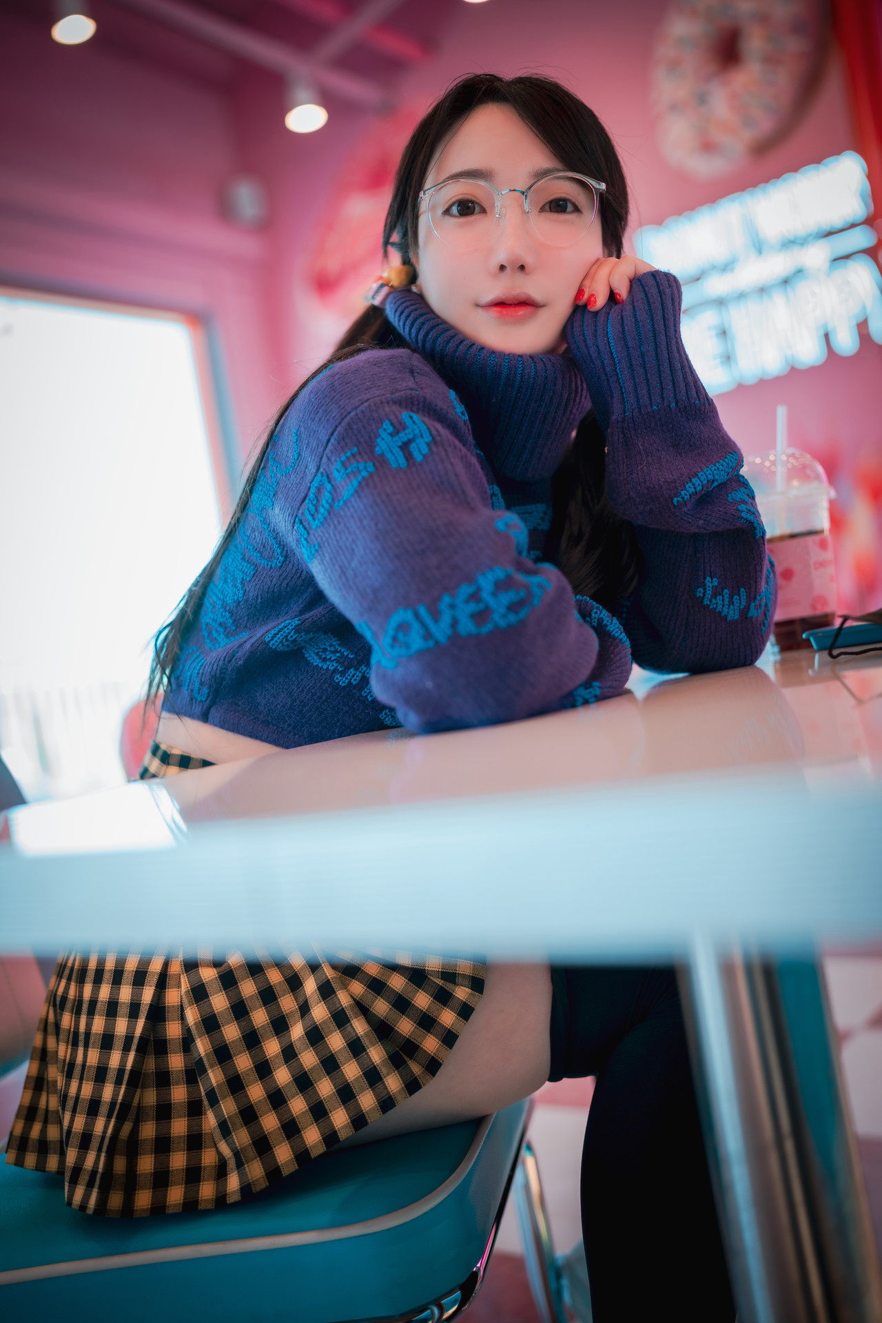 Son Yeeun 손예은, [DJAWA] Early Spring Walk in March Vol.2 (+S.Ver) Set.02