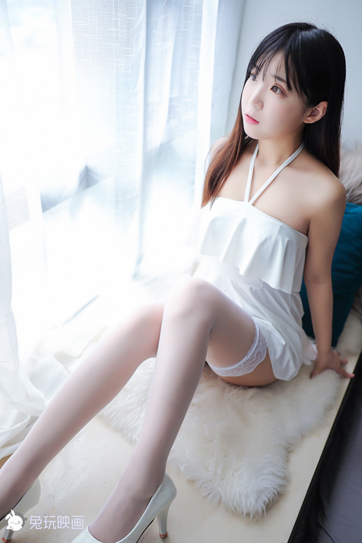 Cosplay 兔玩映画 御子的白裙