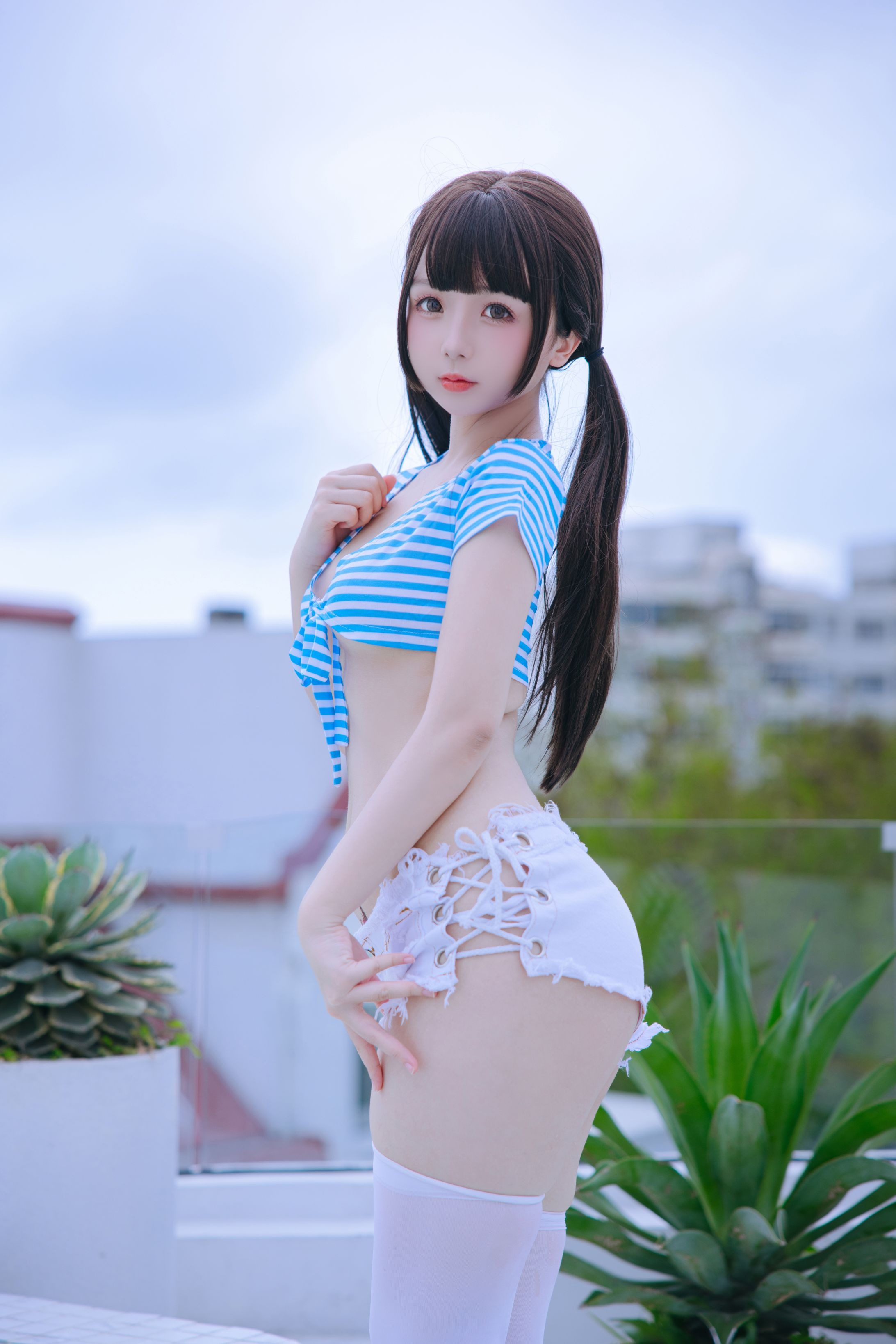 ริ奈จ้าว ลายทางน้ำเงินขาว 150P6V
