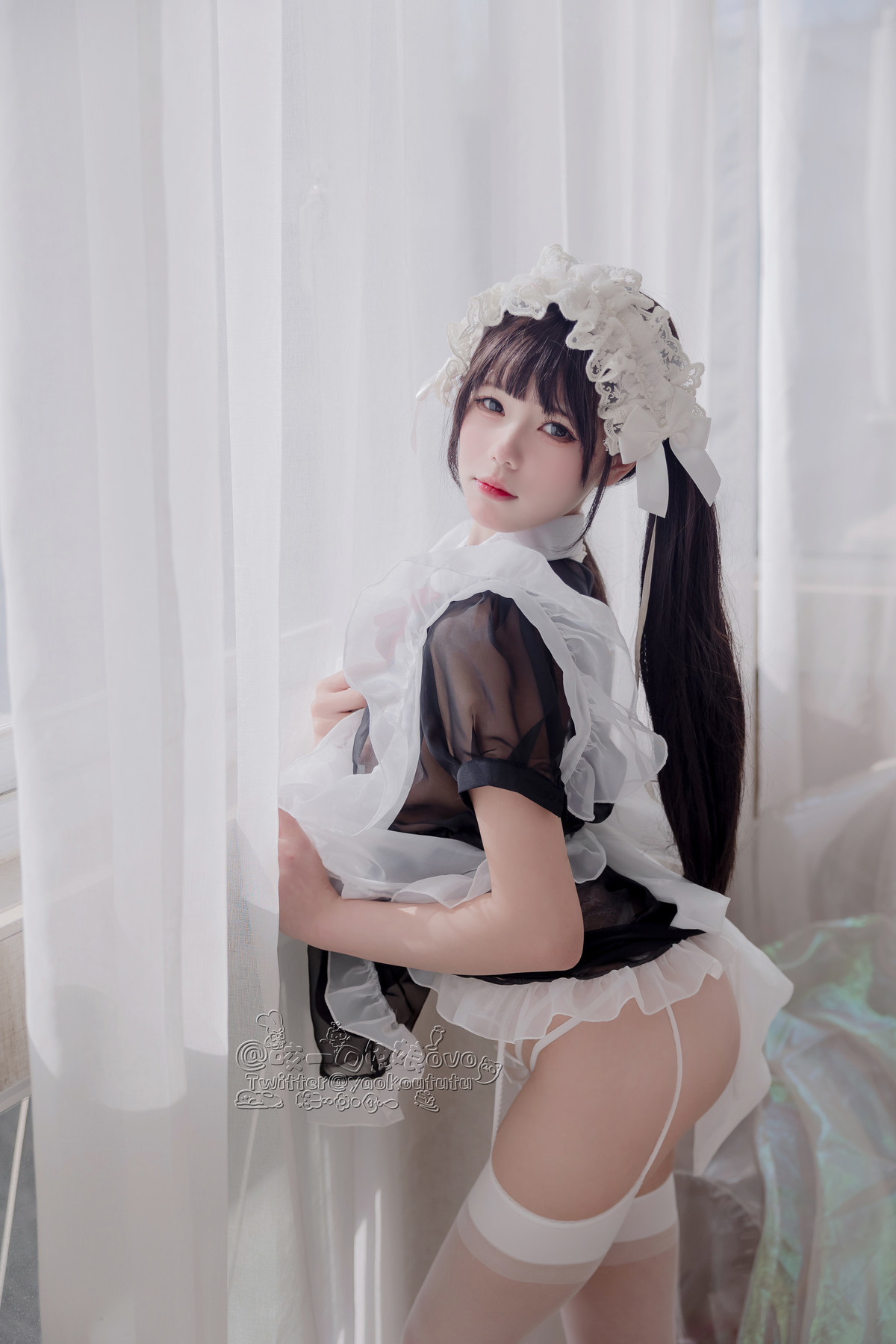 คอสเพลย์ เหนียวเหนียวตวนโจถู ดำขาวเมด