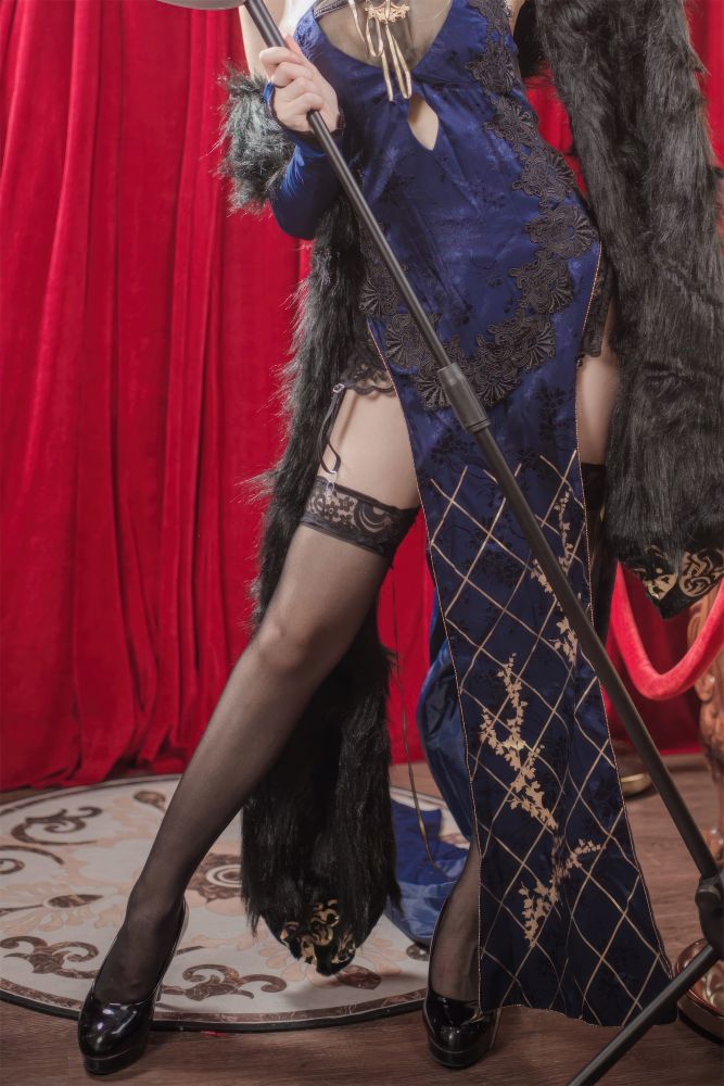coser Y Y - Azur Lane Cheshire qipao