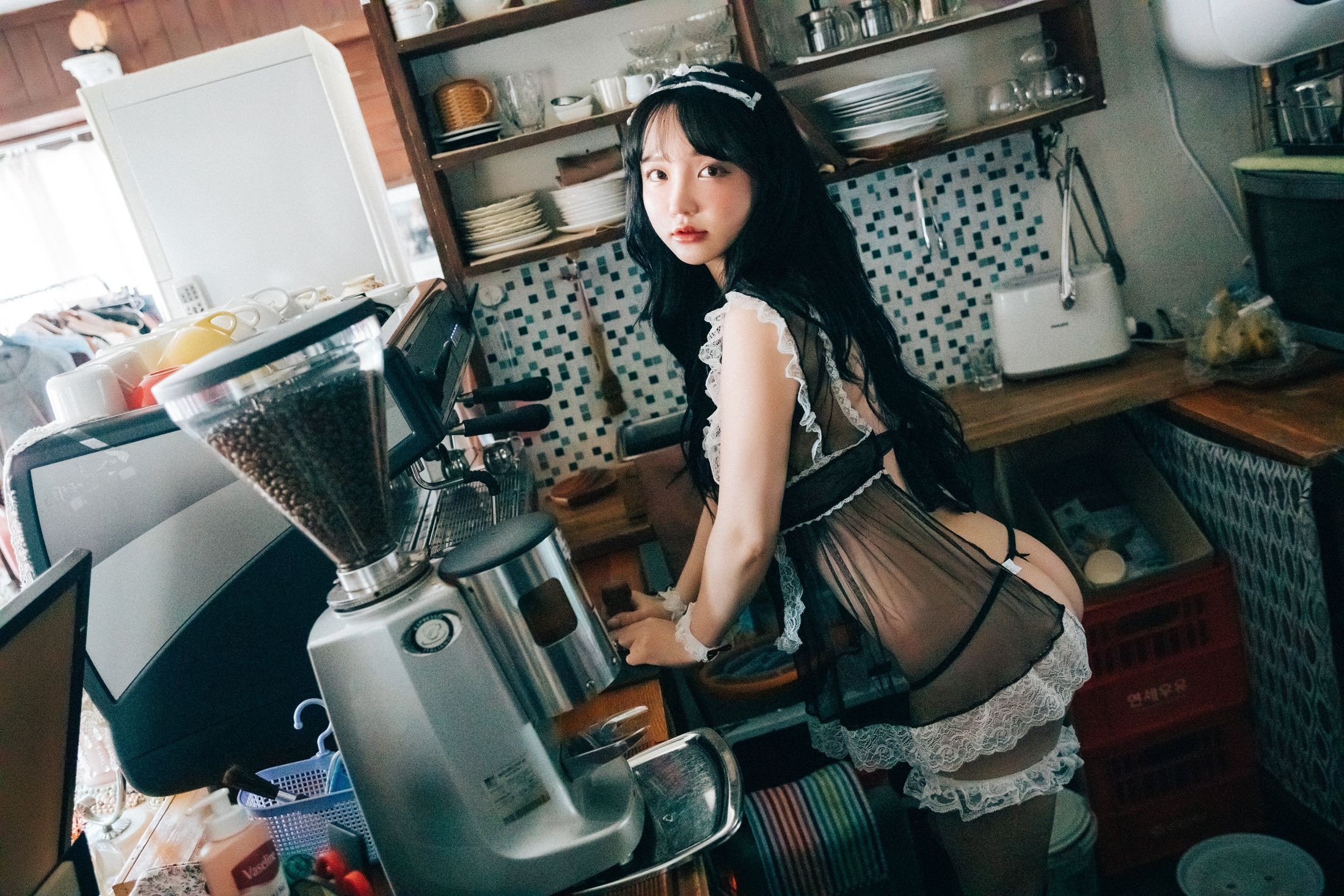 ลูซี่] ยีอึน - เฟทิช คาเฟ่ 127P