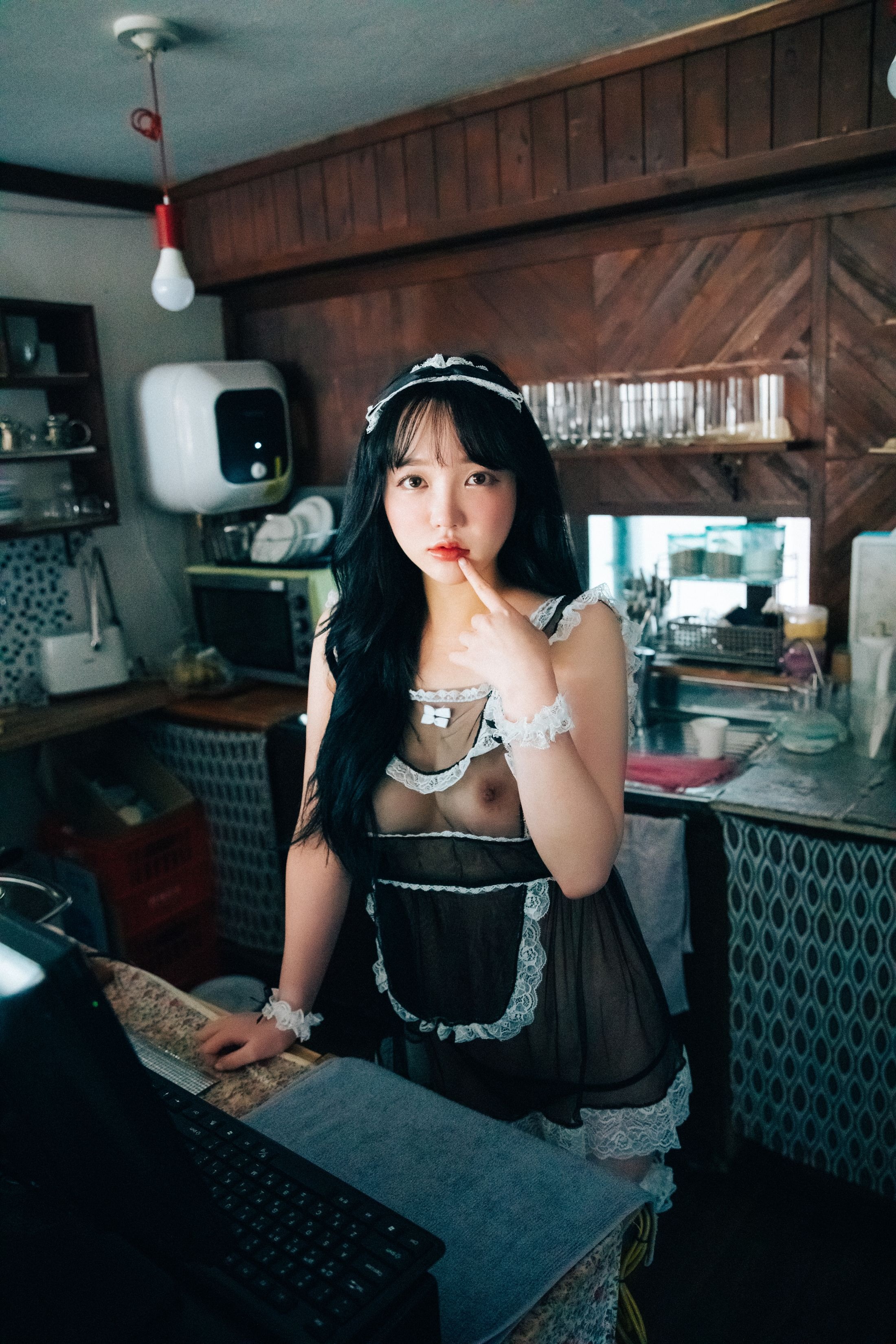 ลูซี่] ยีอึน - เฟทิช คาเฟ่ 127P