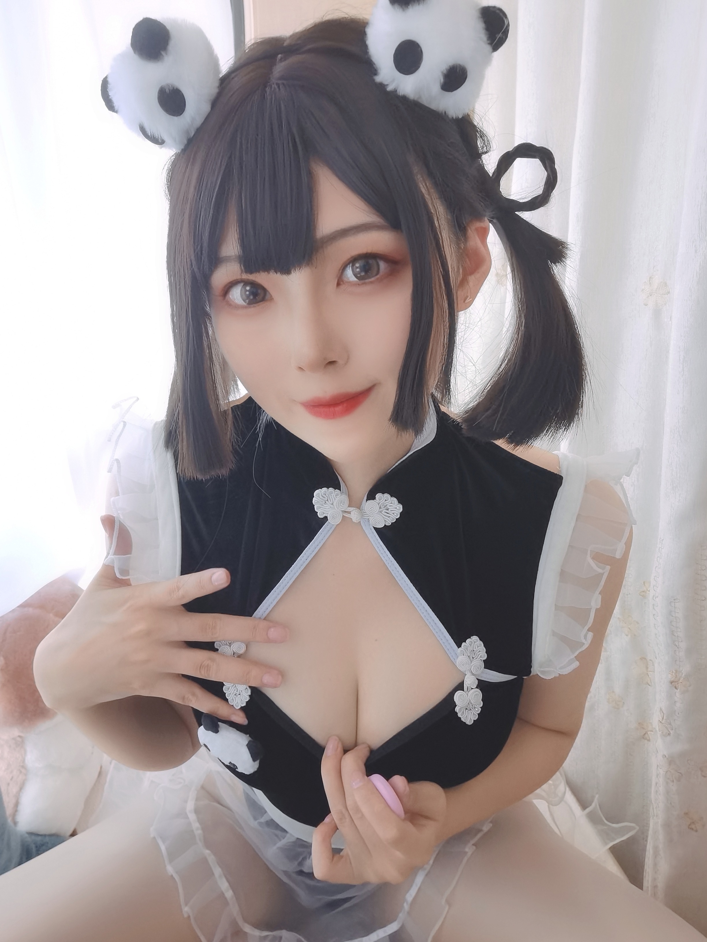 Natsuko夏夏子 熊猫女仆64P1V