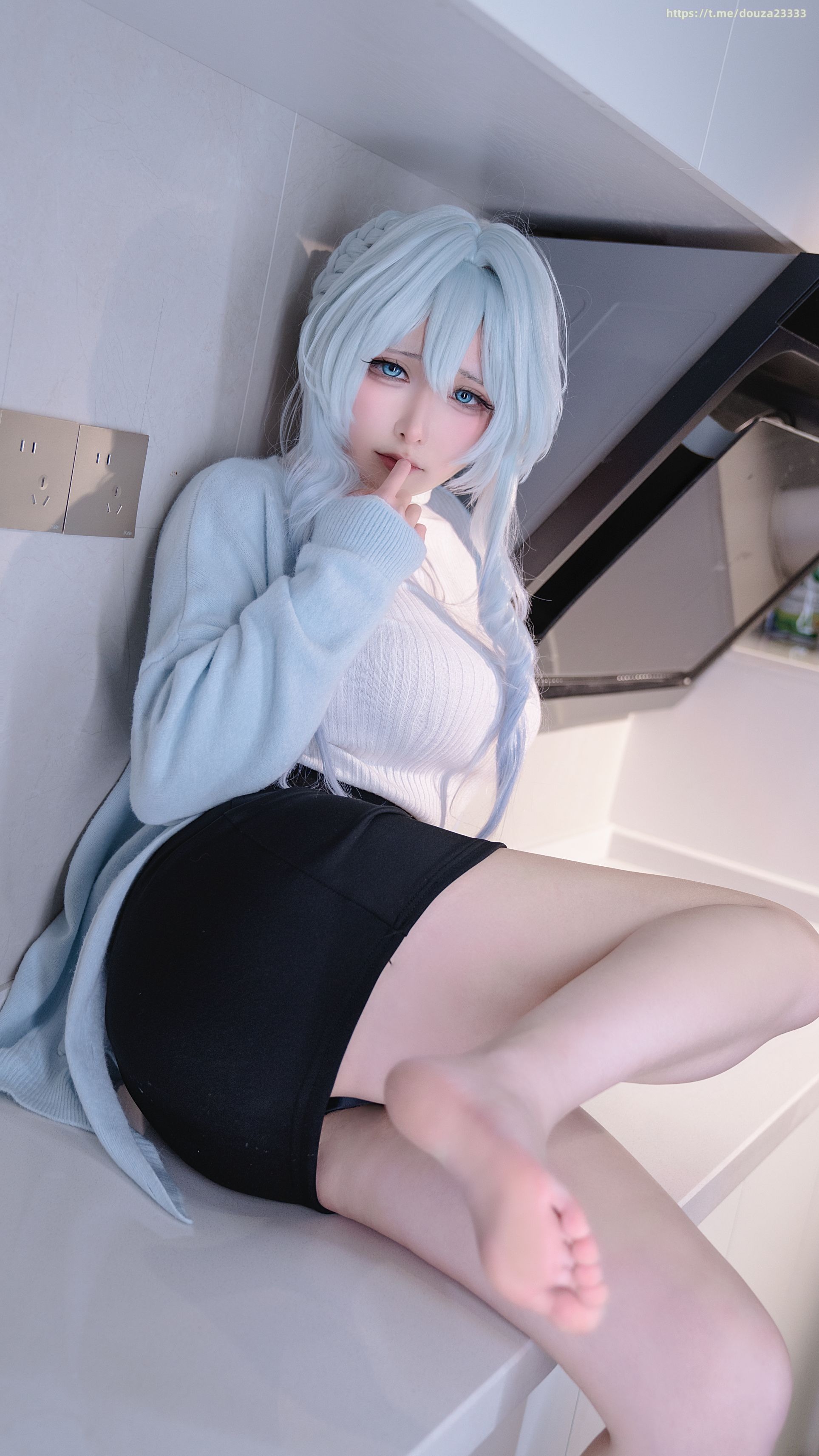 Anh Lý Lý Tuyết Nữ 32P