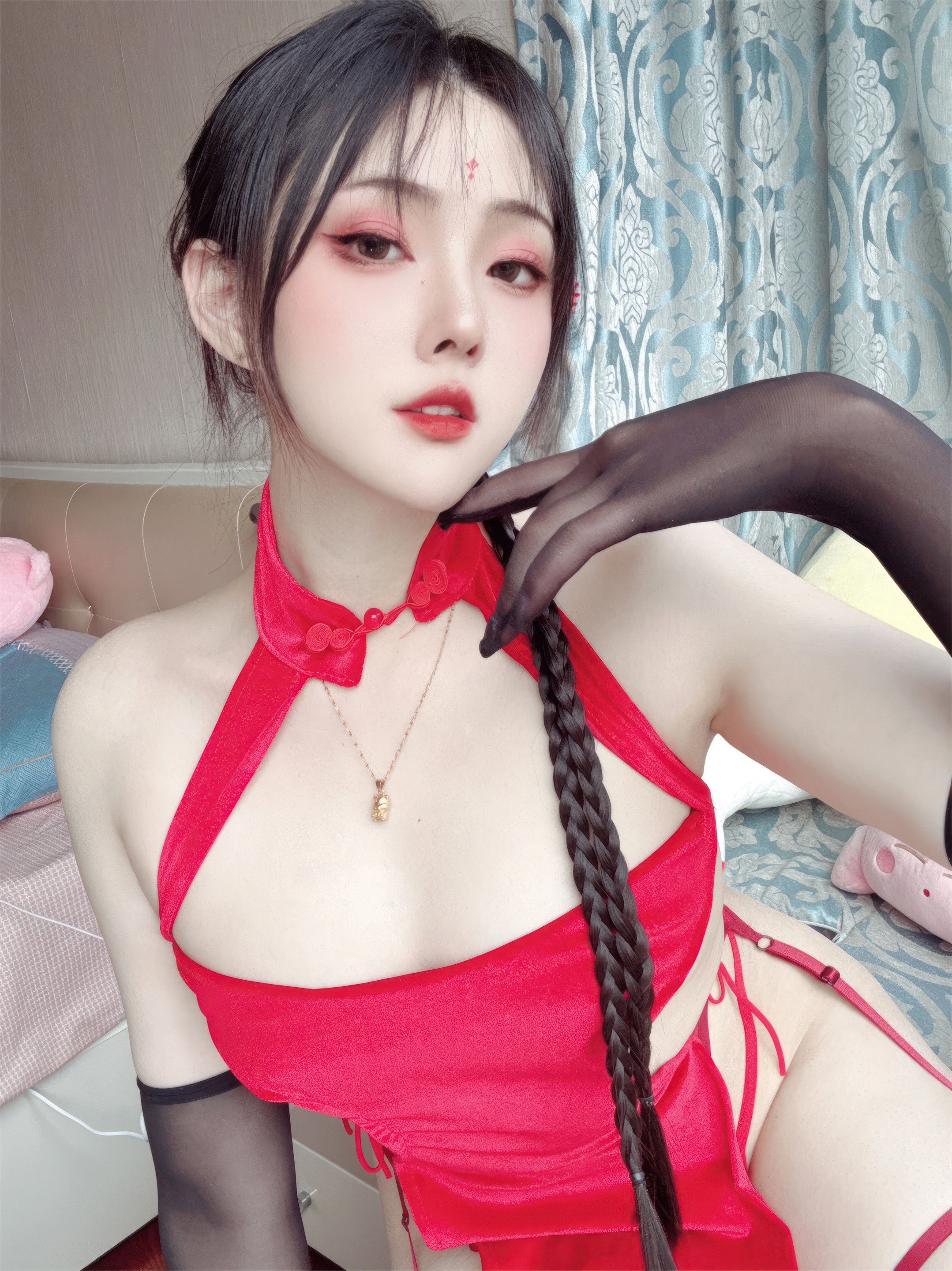 Natsuko Xia Xia Zi Year of the Dragon New Spring 45P