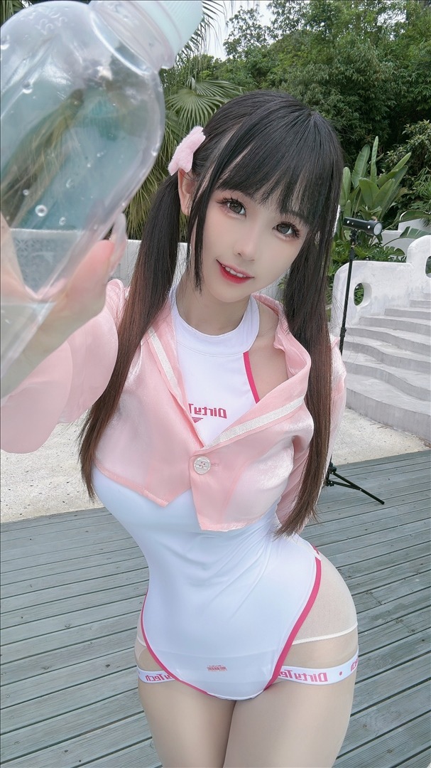 Miko-chan - Fen Bai Hai Yue Ji 29P [29P-96.52 MB] 20240815b