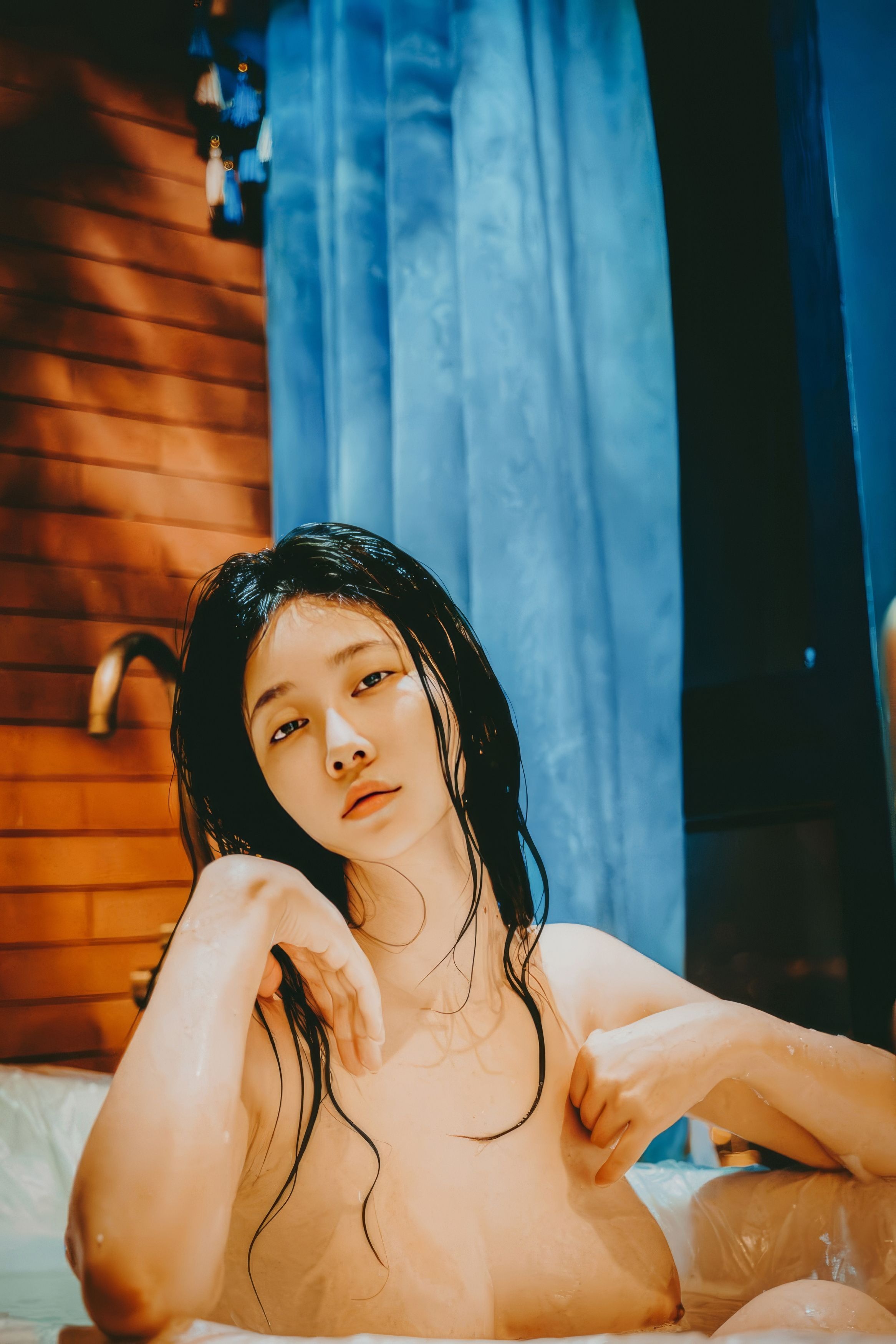年年Nnian 沐浴私房写真 50P