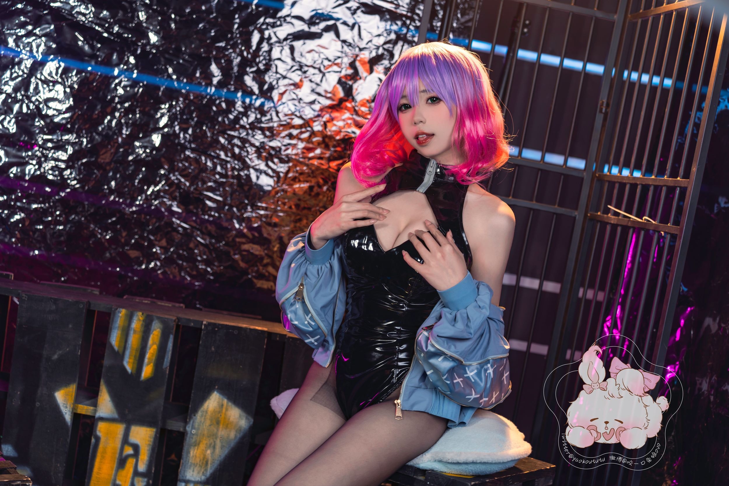咬人小小兔 - Mask Girl Luna 52P