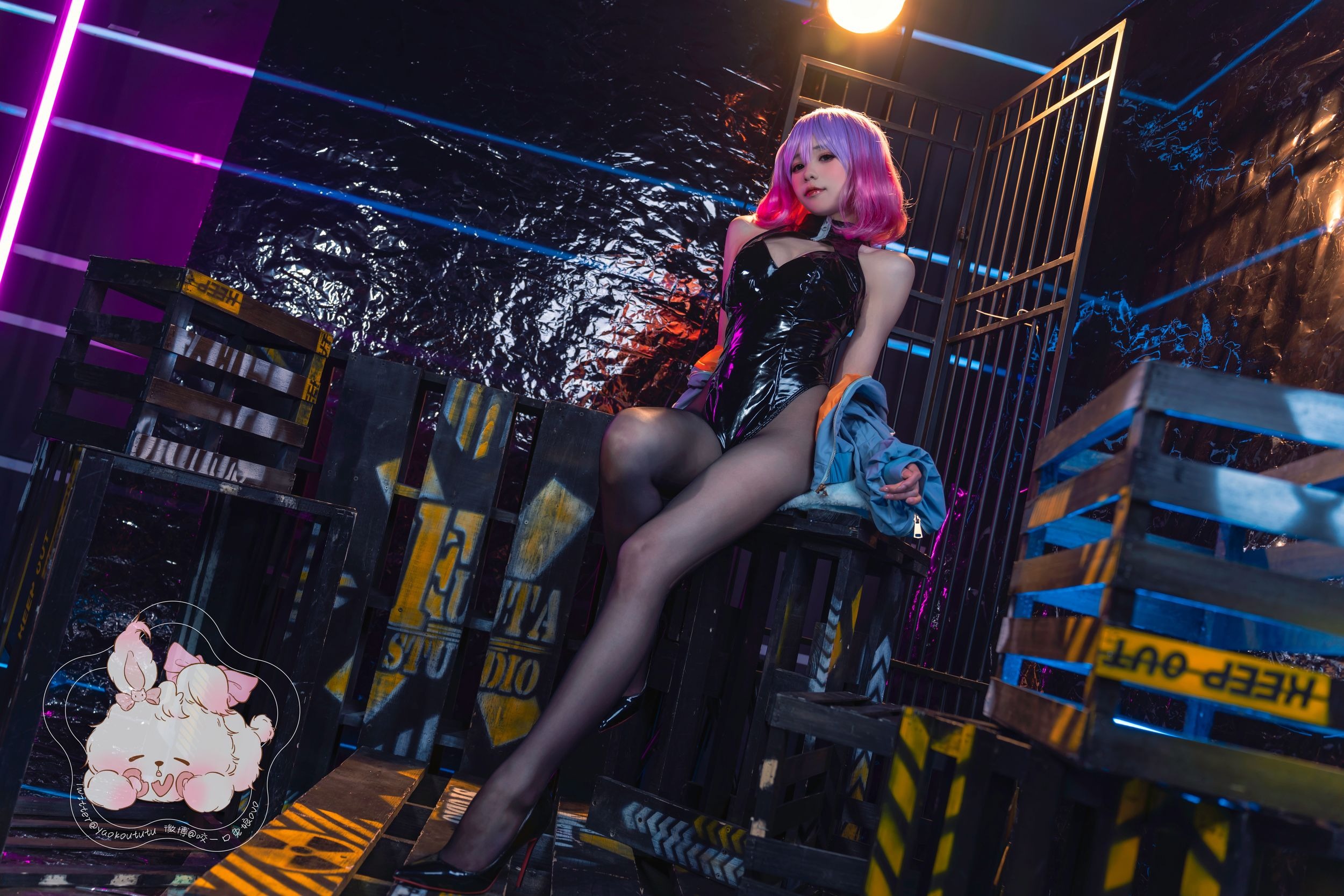 咬人小小兔 - Mask Girl Luna 52P