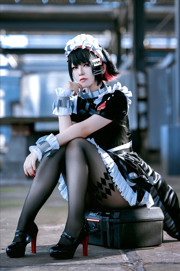 半半子 鲨鱼妹 Cosplay 48P