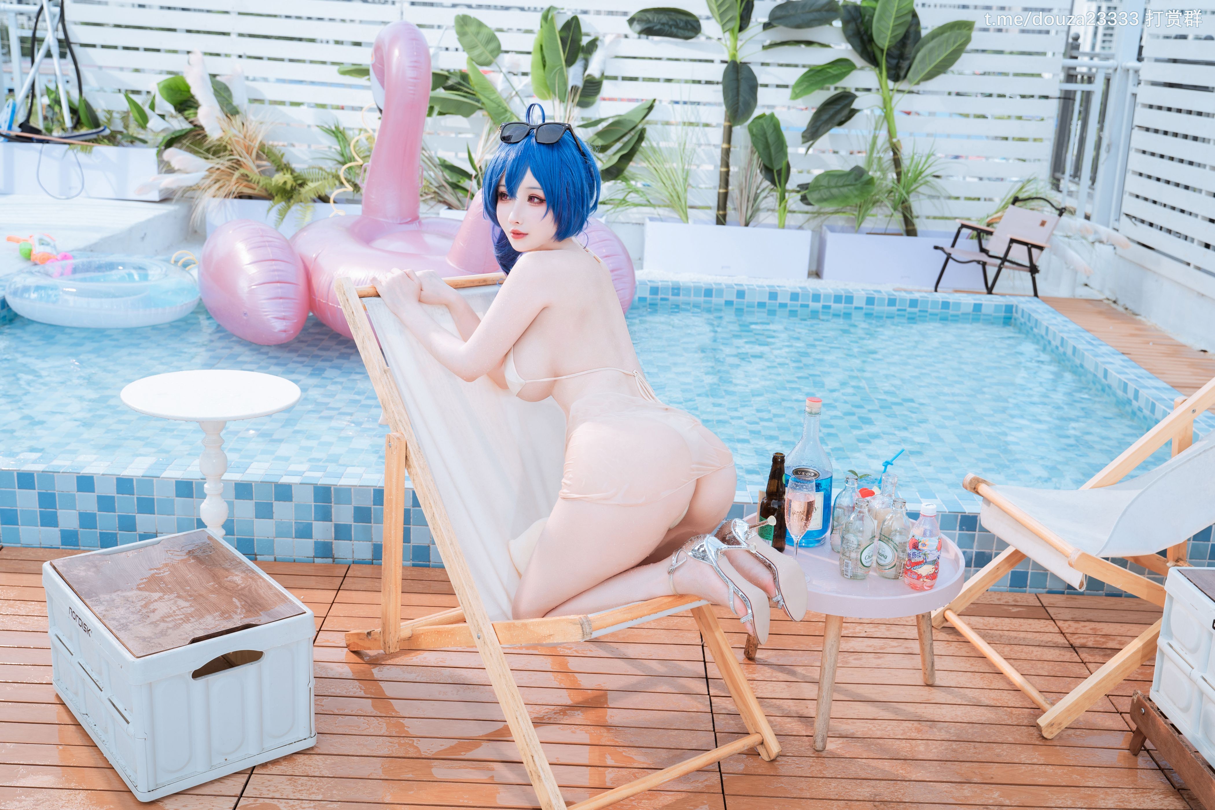 凉凉子 圣姨泳装