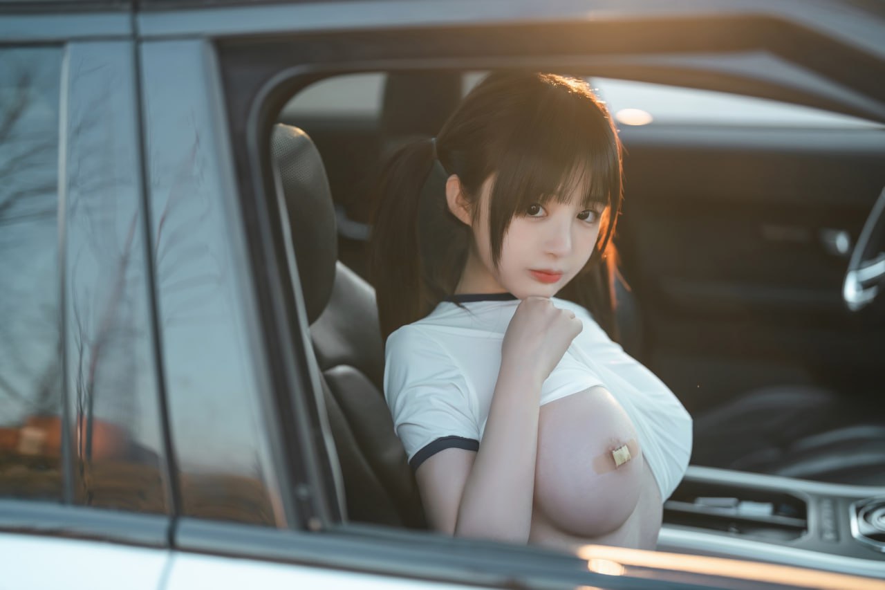 桜井宁宁 - 体操服