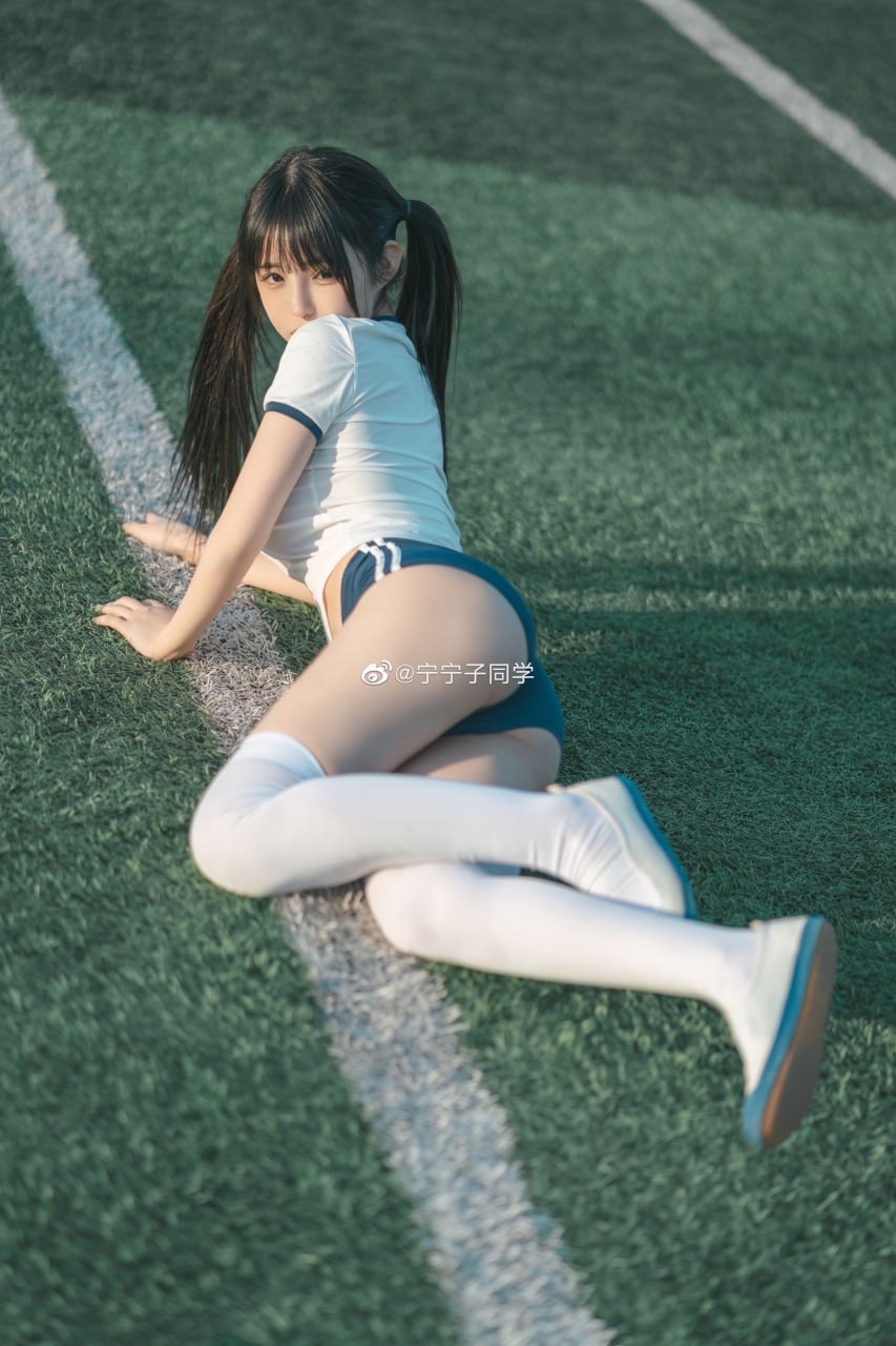 桜井宁宁 - 体操服