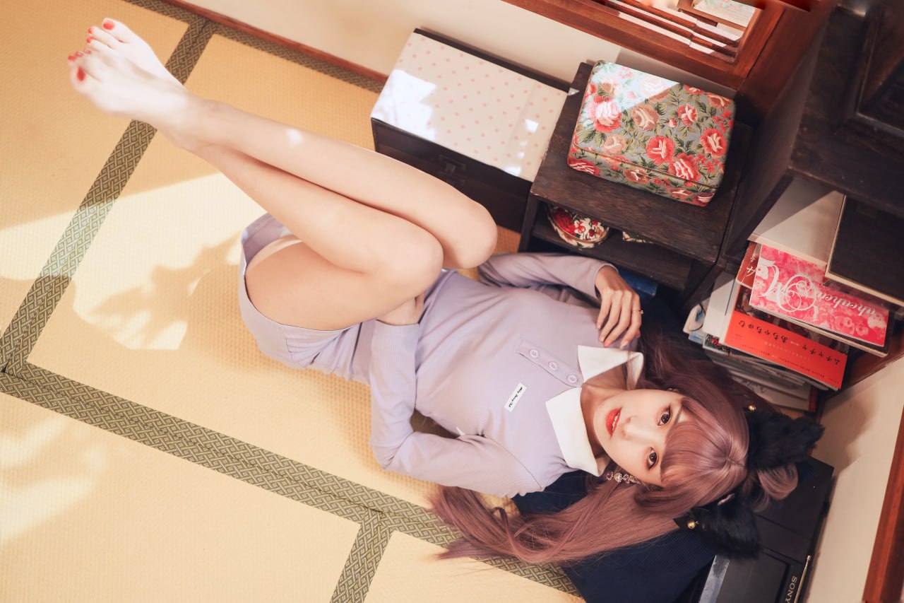 ニニル - 猫女 120P1V