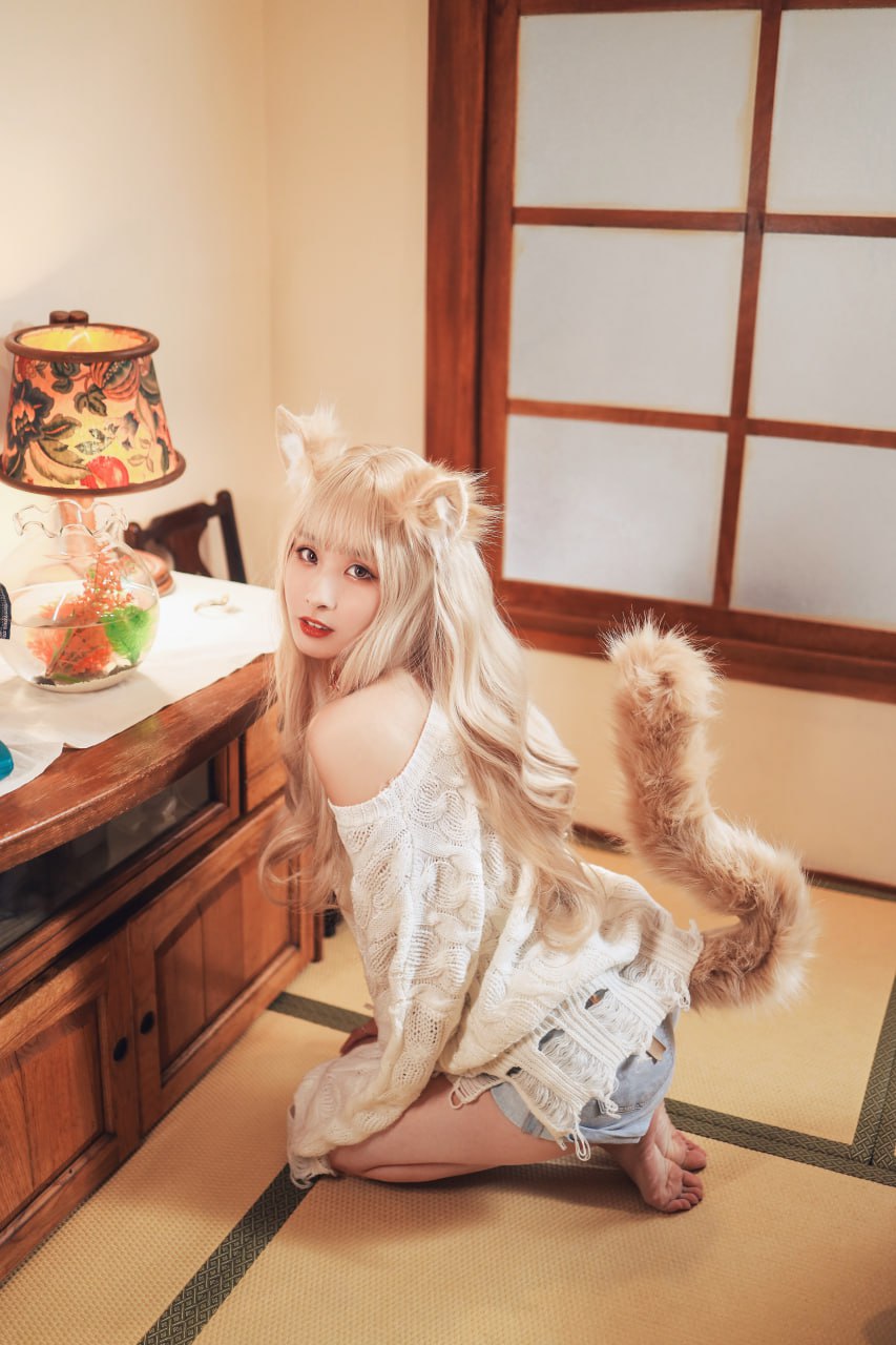 ニニル - 猫女 120P1V