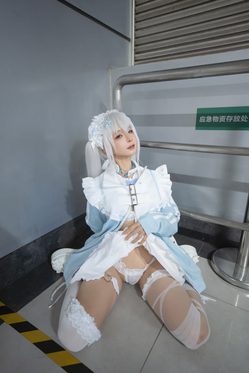 蠢沫沫《水色》244P1V Cosplay写真套图