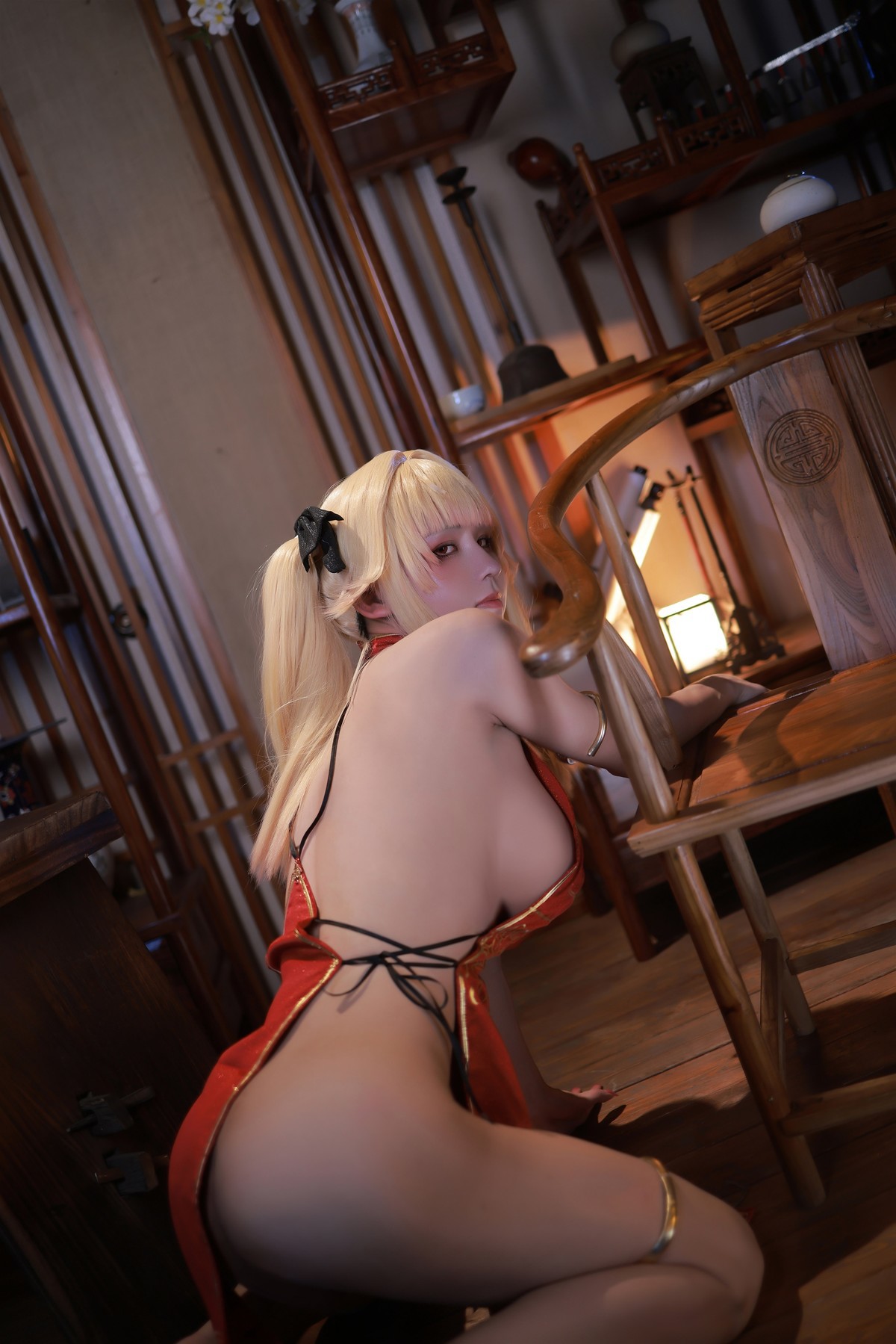Sakura Man San Shi, Moe Ji Union, Qipao