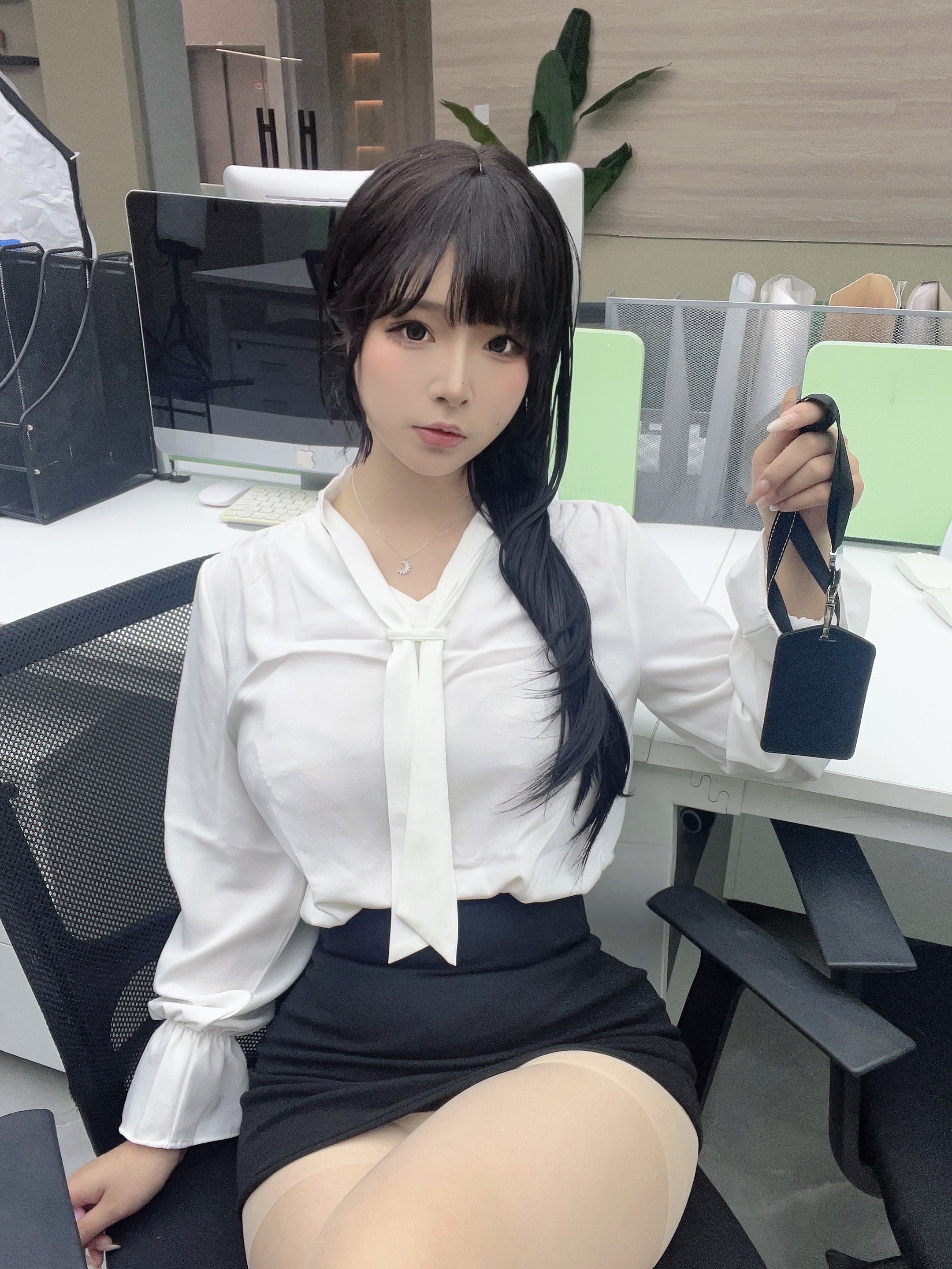 Ngọc Hội - Thư ký chu đáo 37P