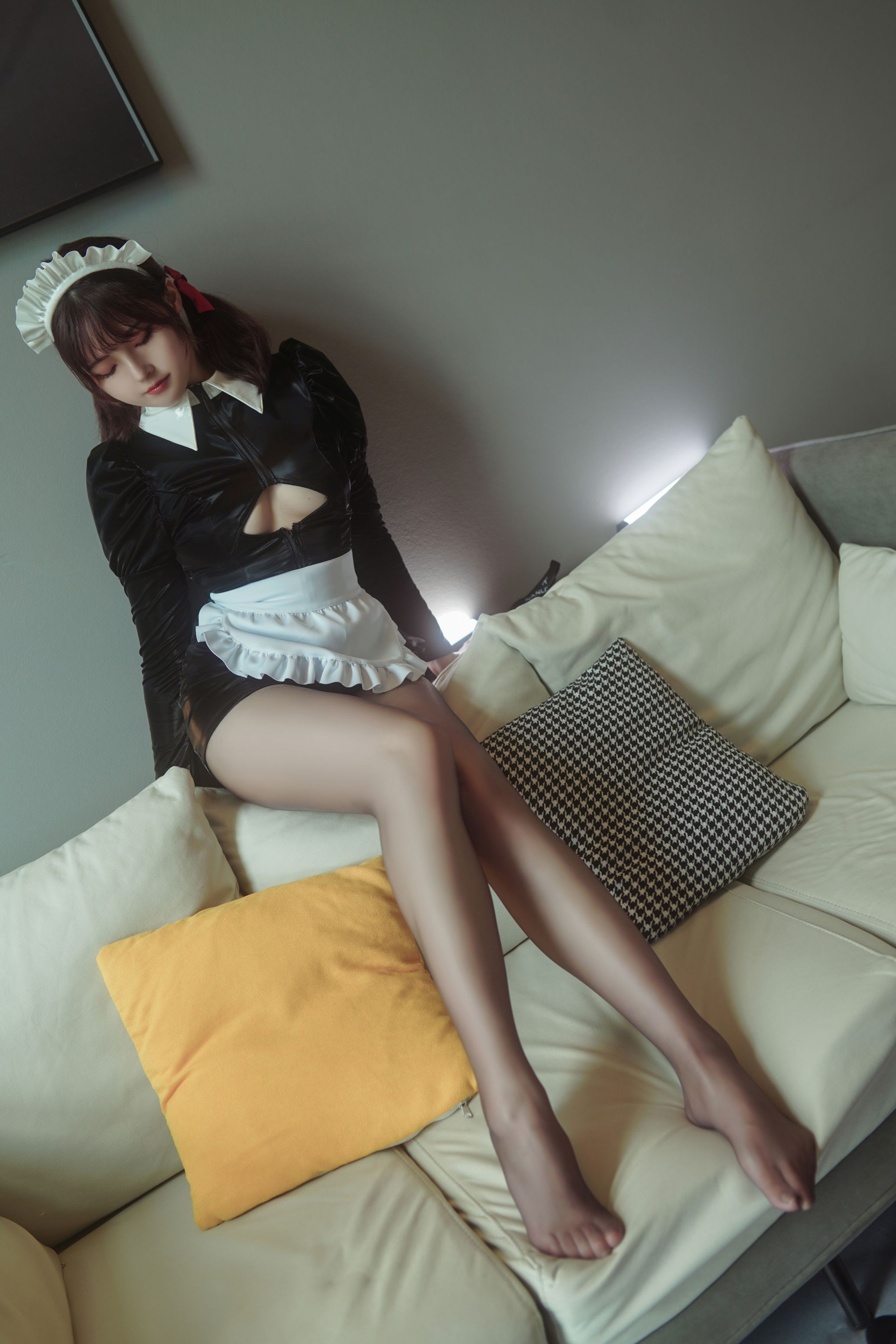 Natsuko夏夏子 - 漆黑女仆 50P