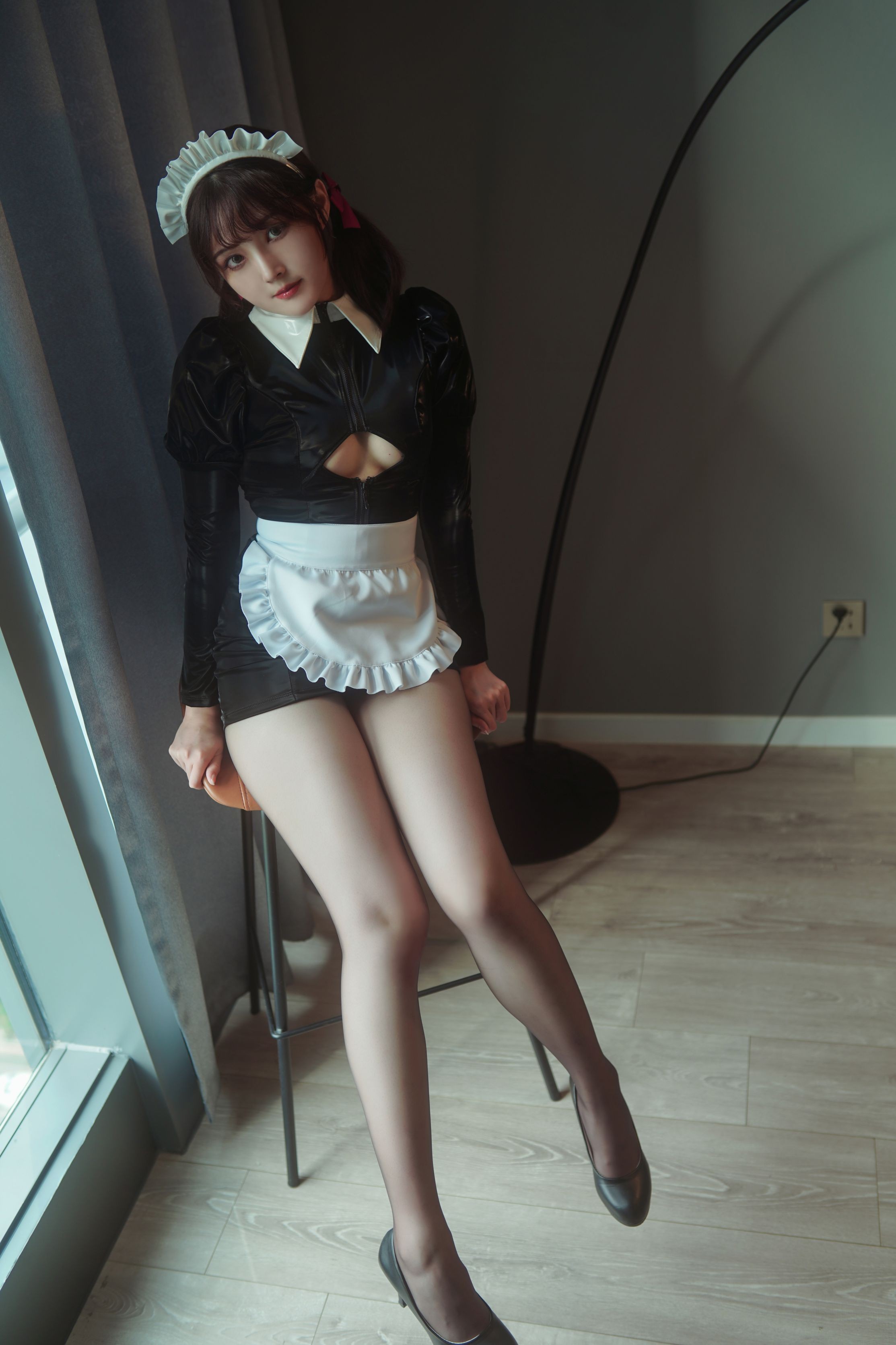 Natsuko夏夏子 - 漆黑女仆 50P