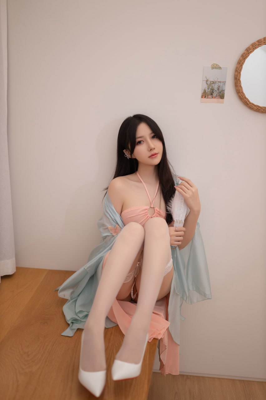 鱼子酱Fish – 小桃红写真