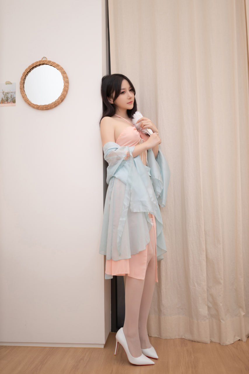 鱼子酱Fish – 小桃红写真