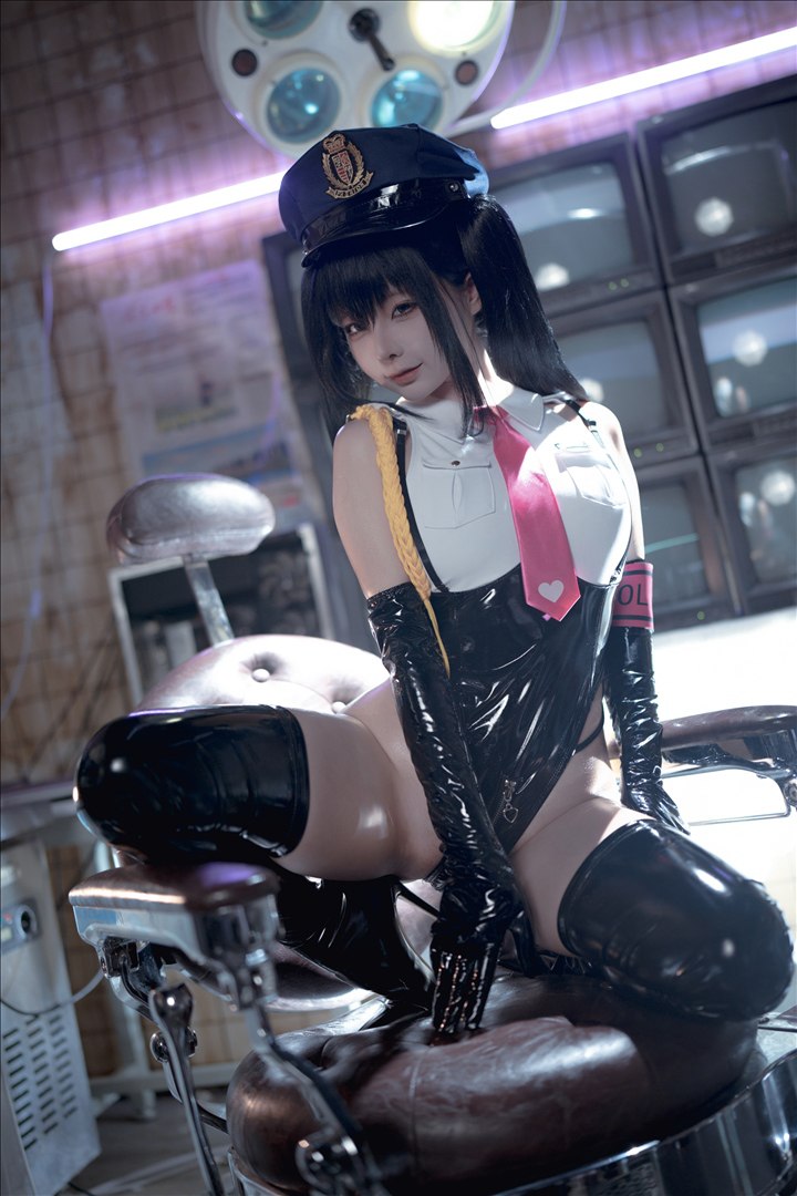 Chun Mo Mo - Saki Nữ Cảnh Sát 147P