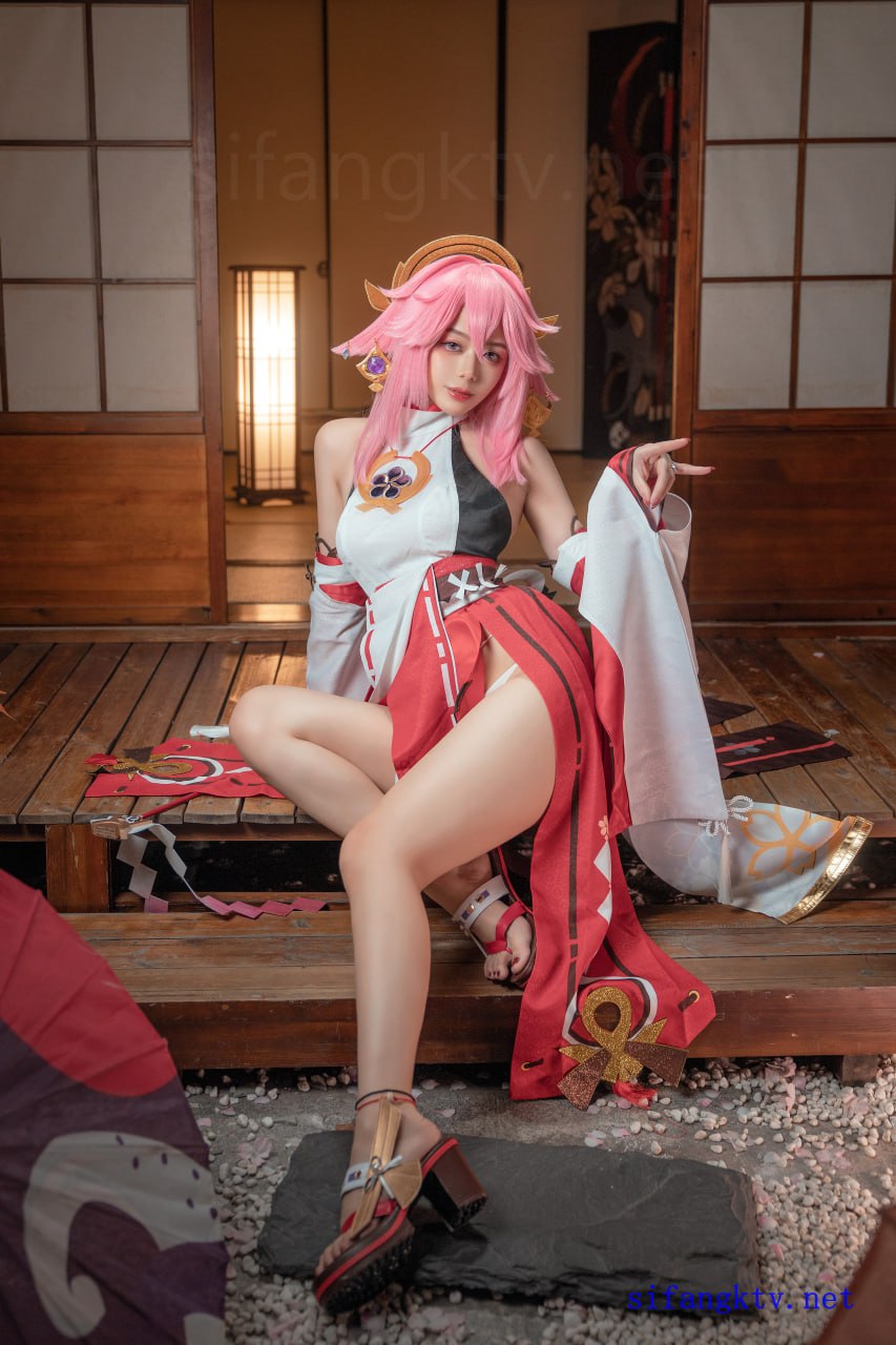 cosplay 九言 - 原神 八重神子
