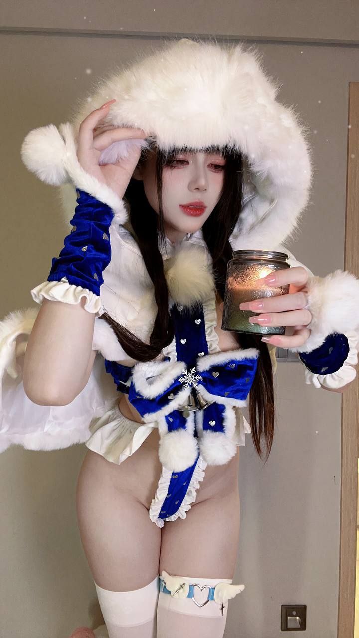 cosplay 九言 - 圣诞礼物自拍