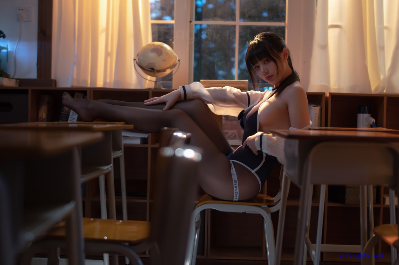 cosplay 九言 - 竞泳