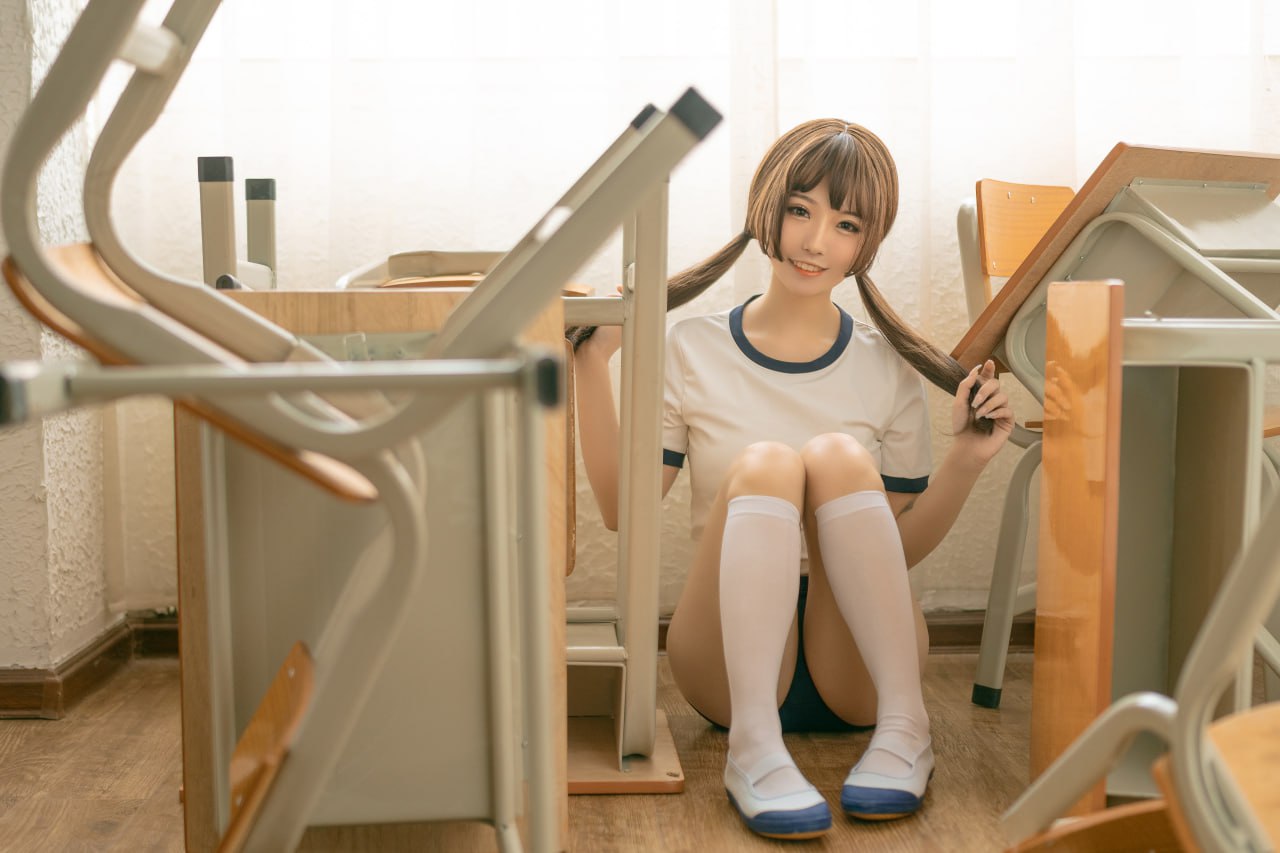 桃良阿宅 - 体操服 31P