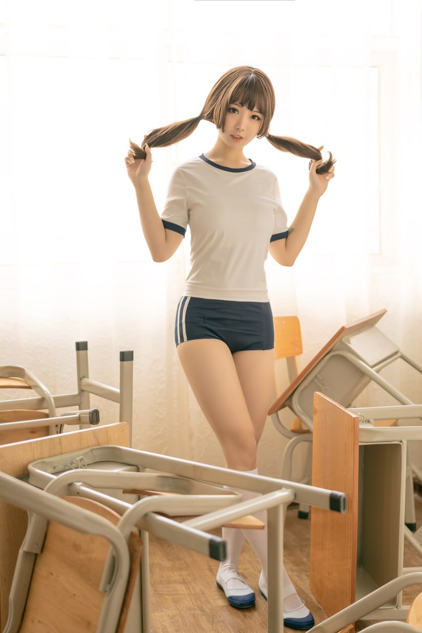 桃良阿宅 - 体操服 31P