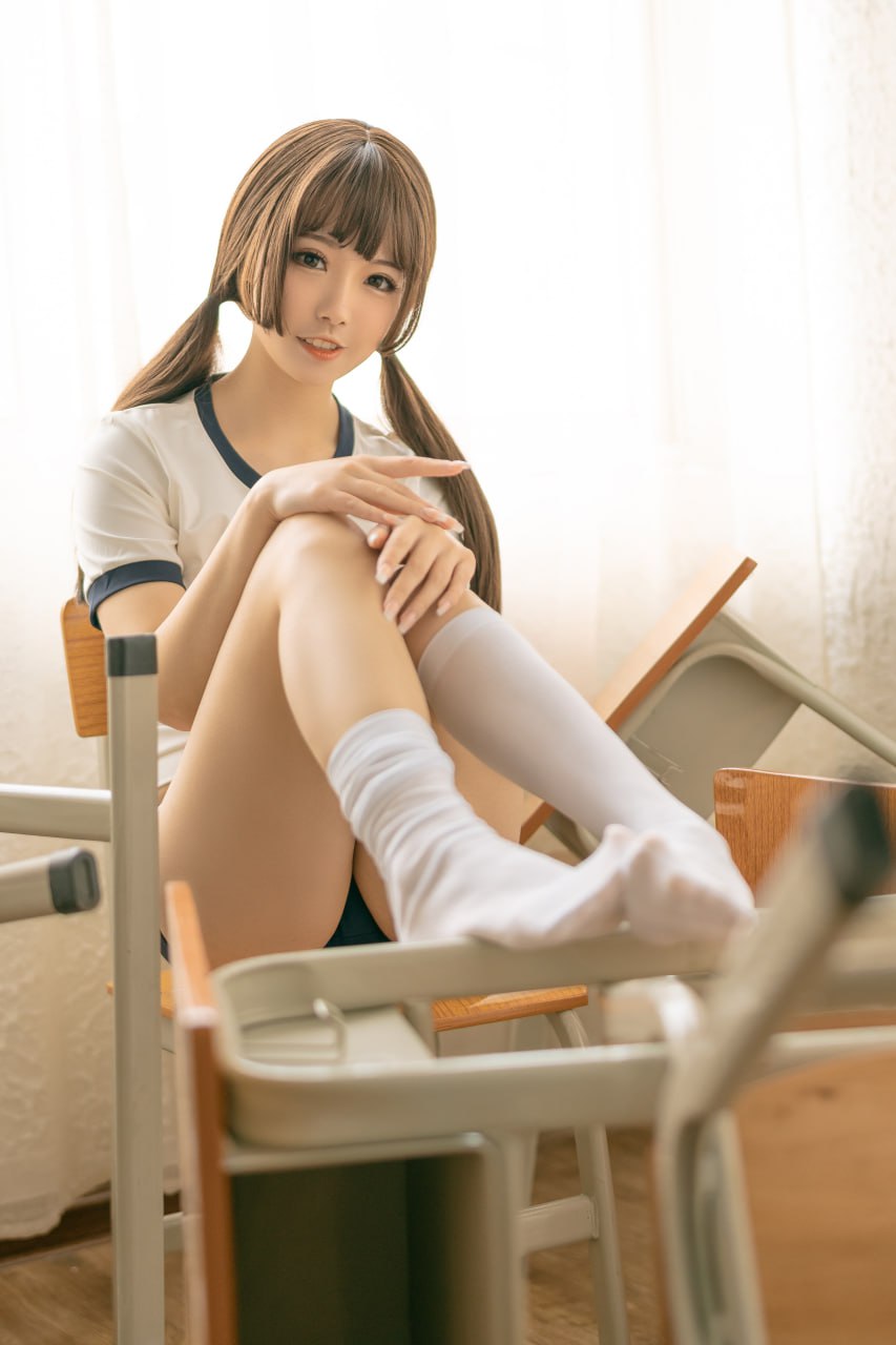 桃良阿宅 - 体操服 31P