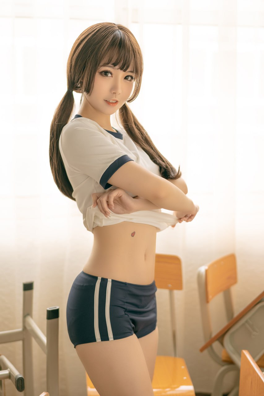 桃良阿宅 - 体操服 31P