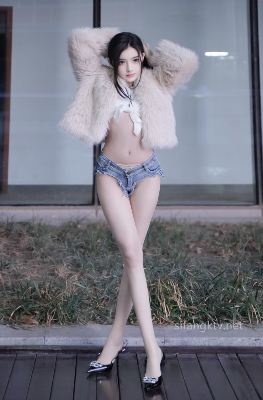 龙雪儿内购私拍全漏摄影 | 大尺度写真